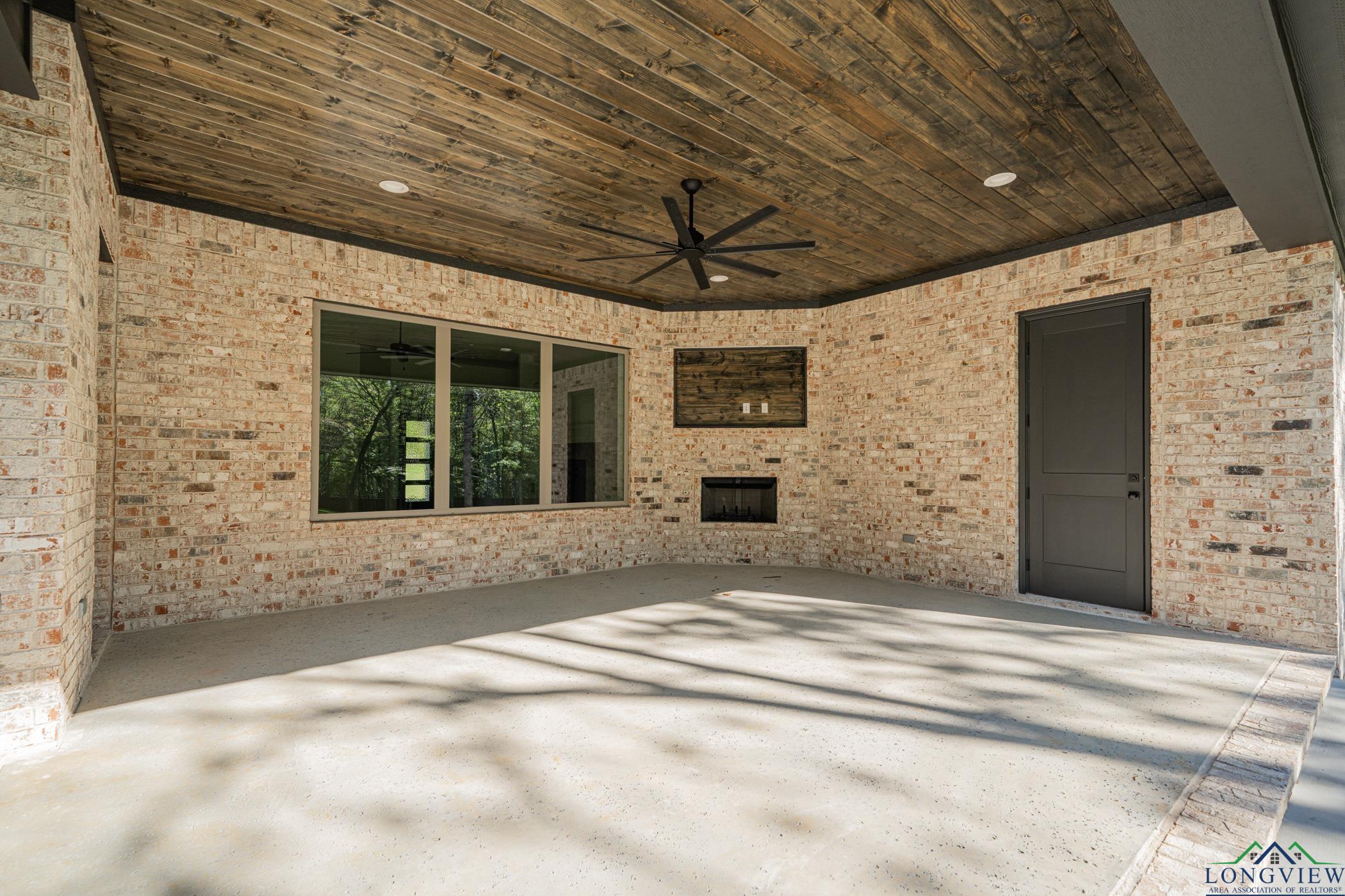 175 Thorn Briar Trail