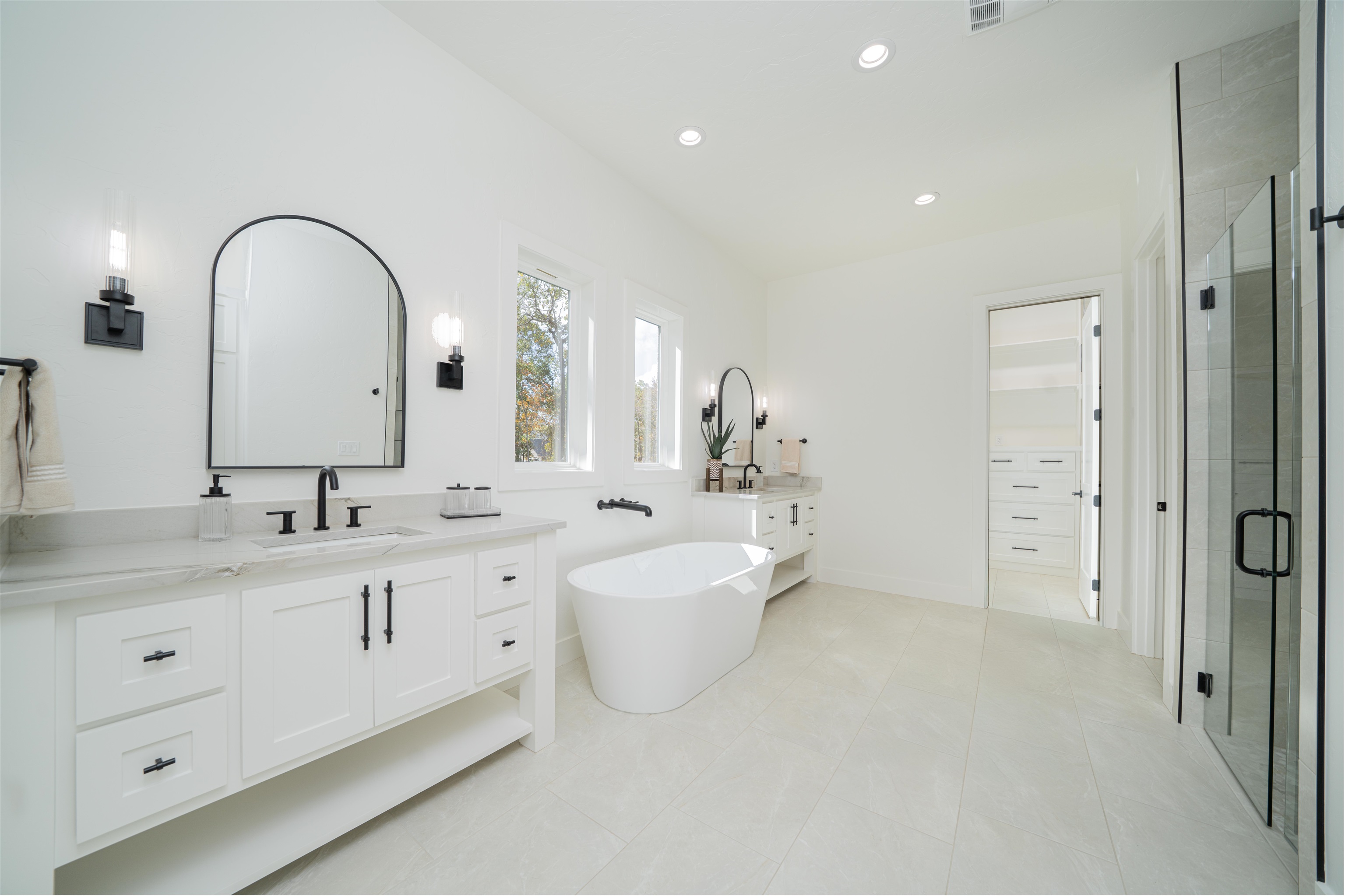 190 Thorn Briar Trail