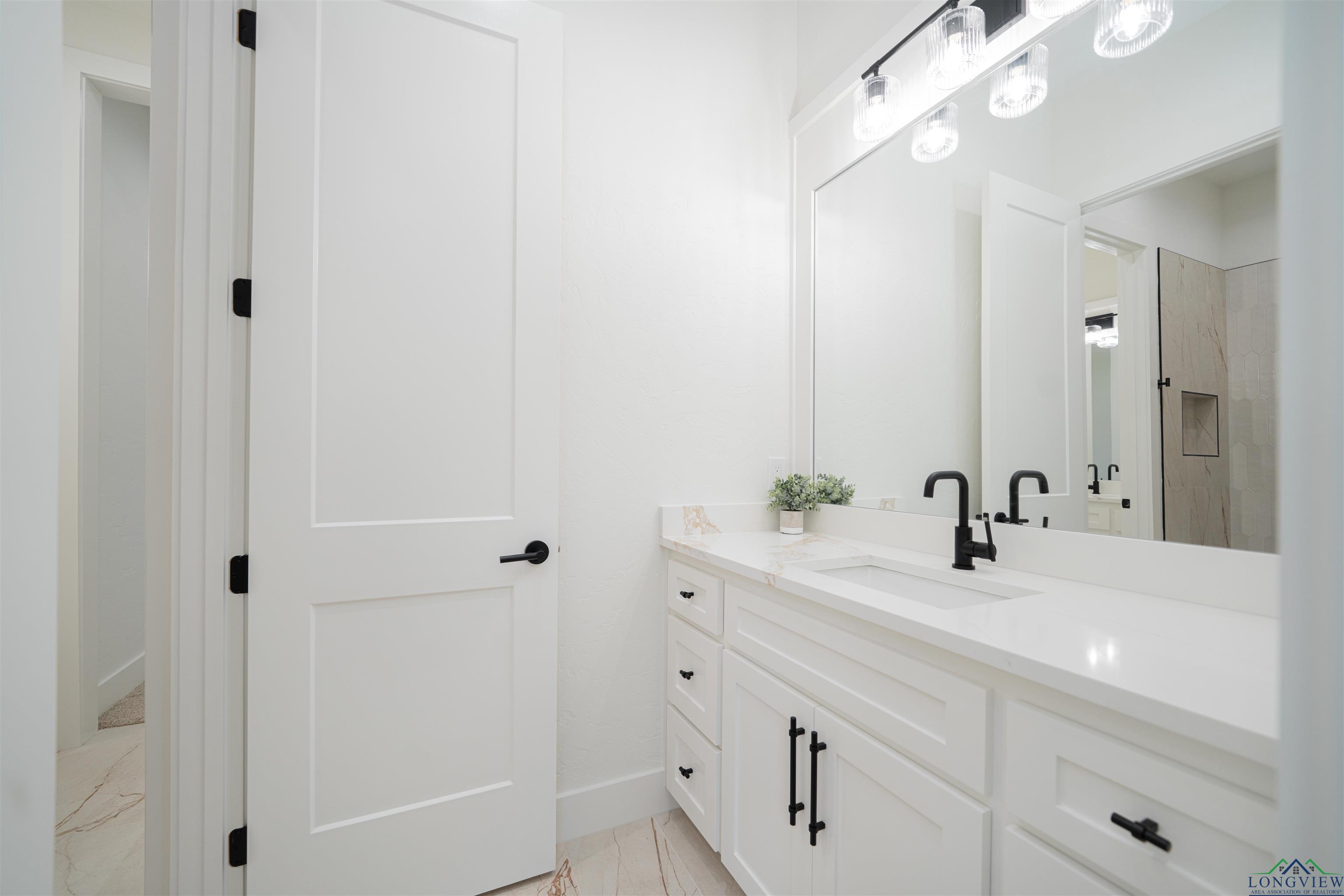 190 Thorn Briar Trail