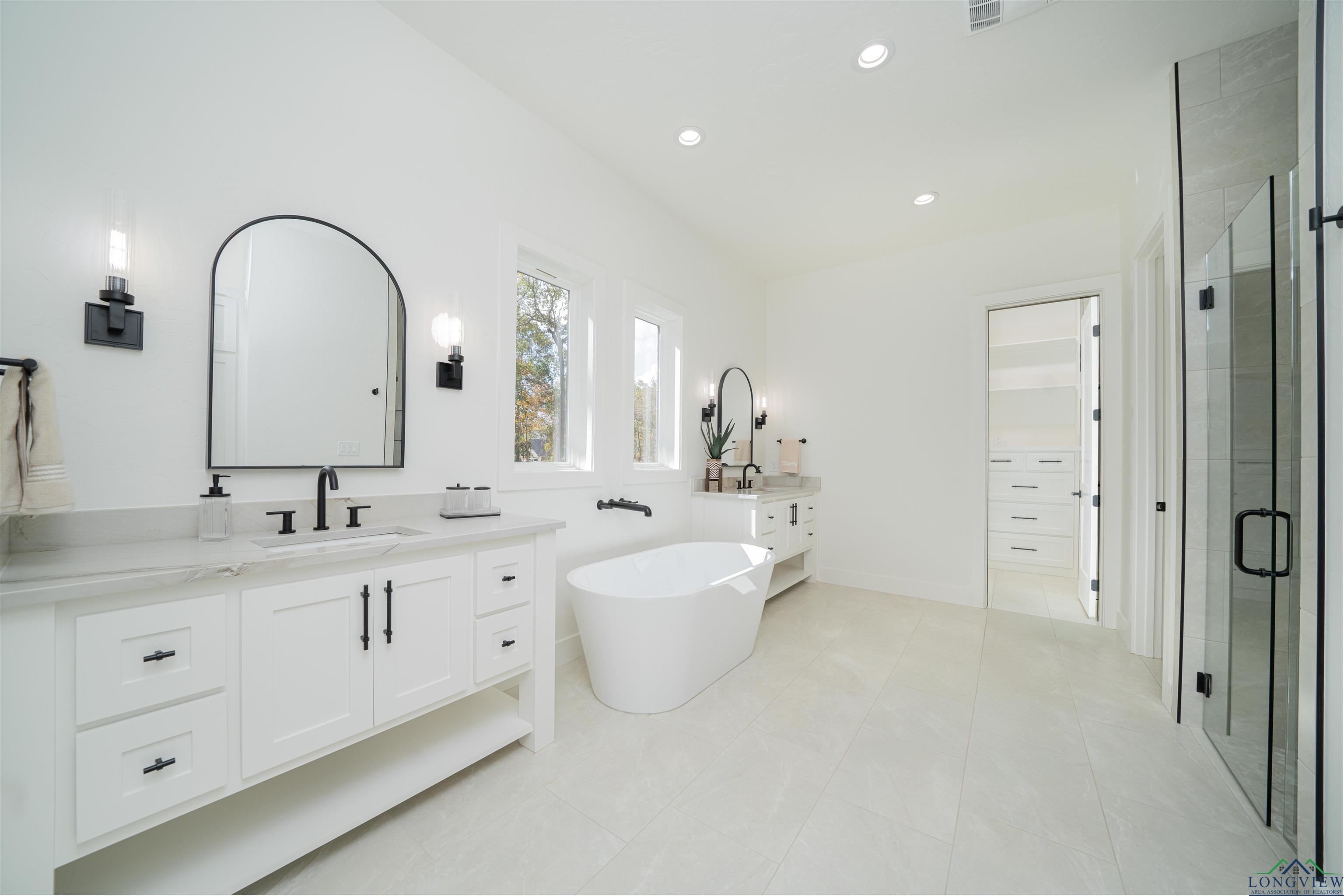 190 Thorn Briar Trail