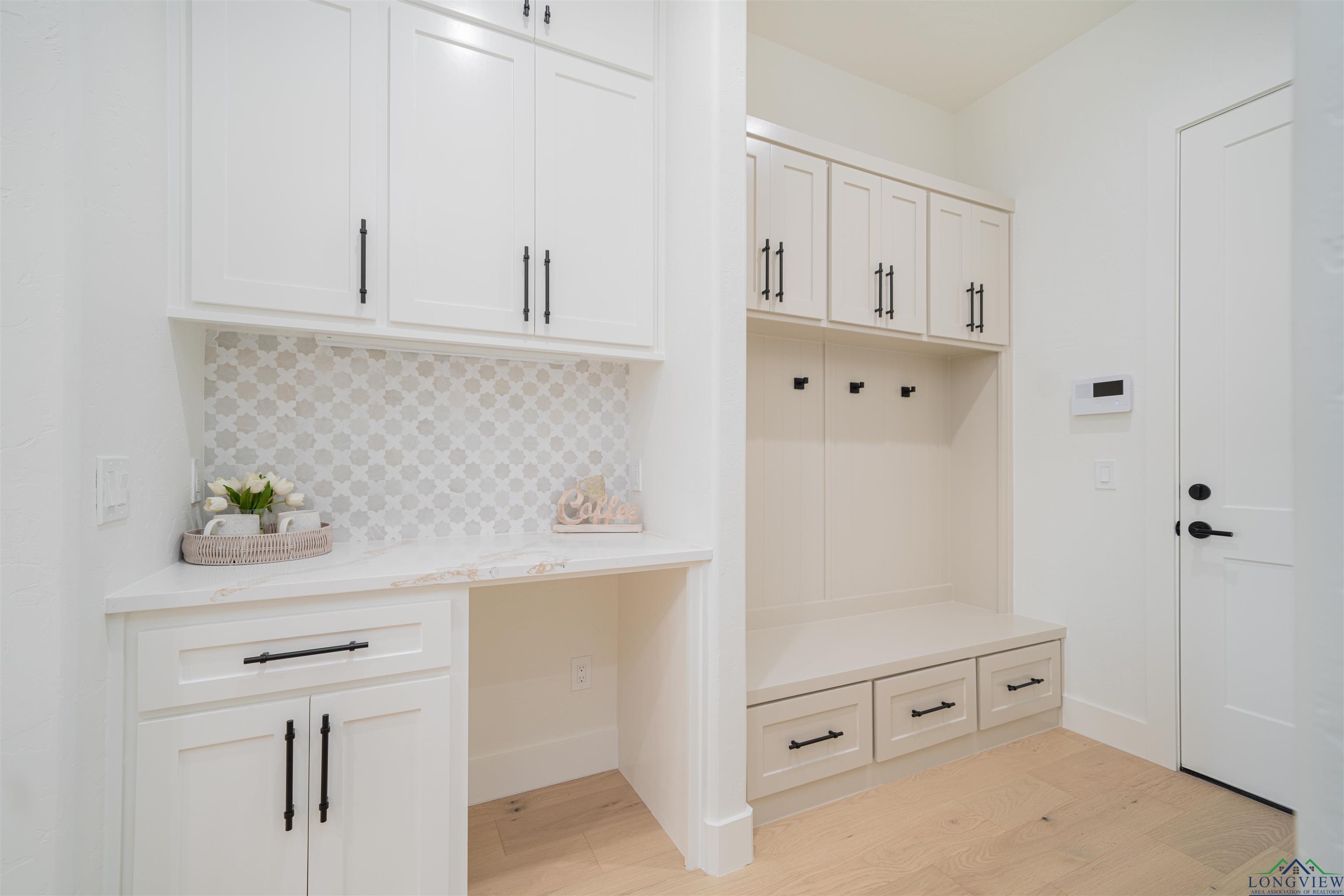 190 Thorn Briar Trail