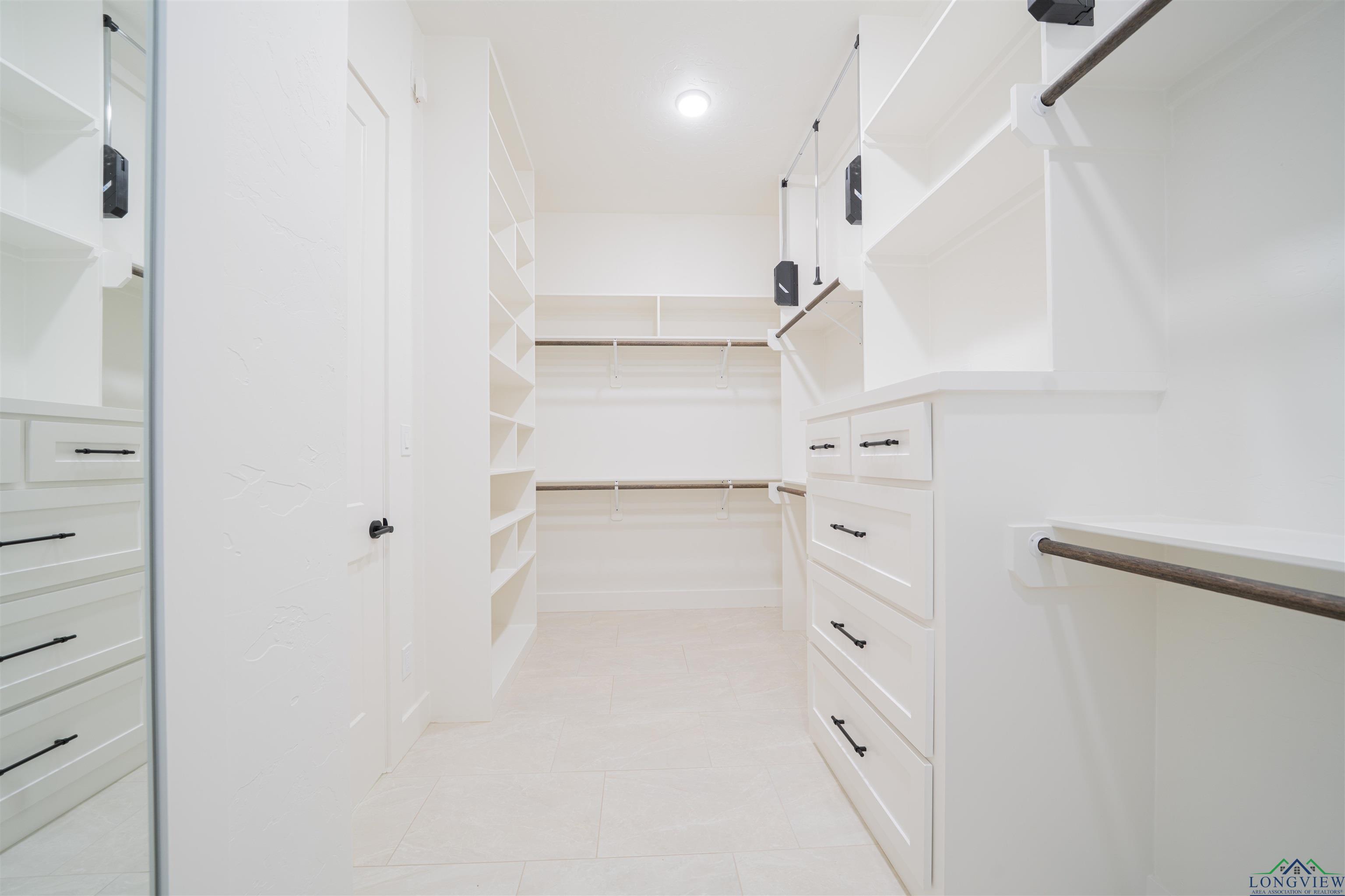 190 Thorn Briar Trail