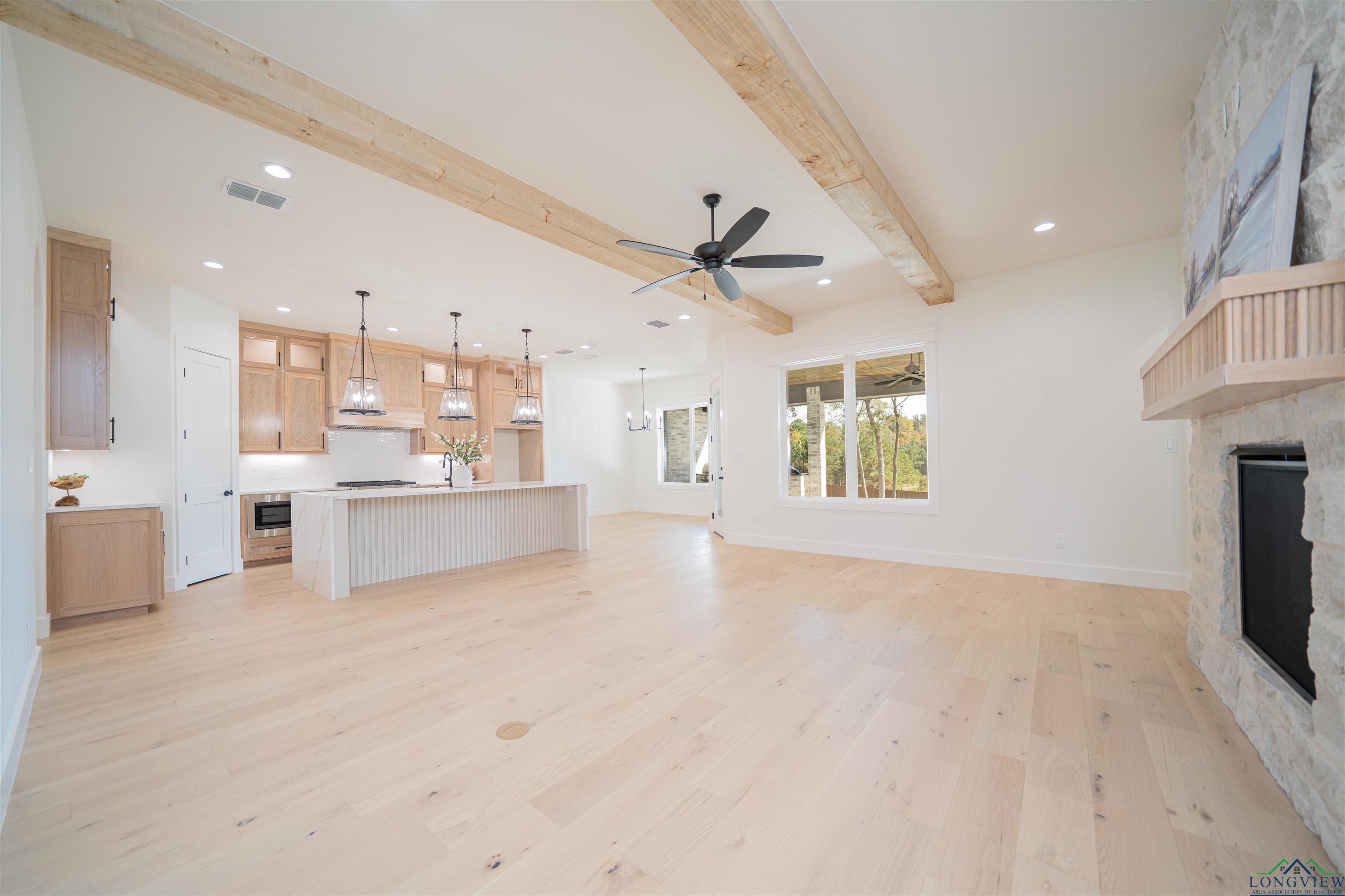 190 Thorn Briar Trail