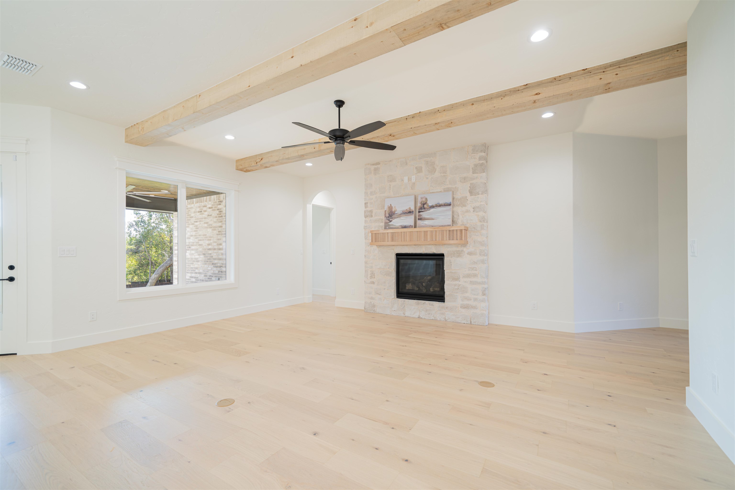 190 Thorn Briar Trail