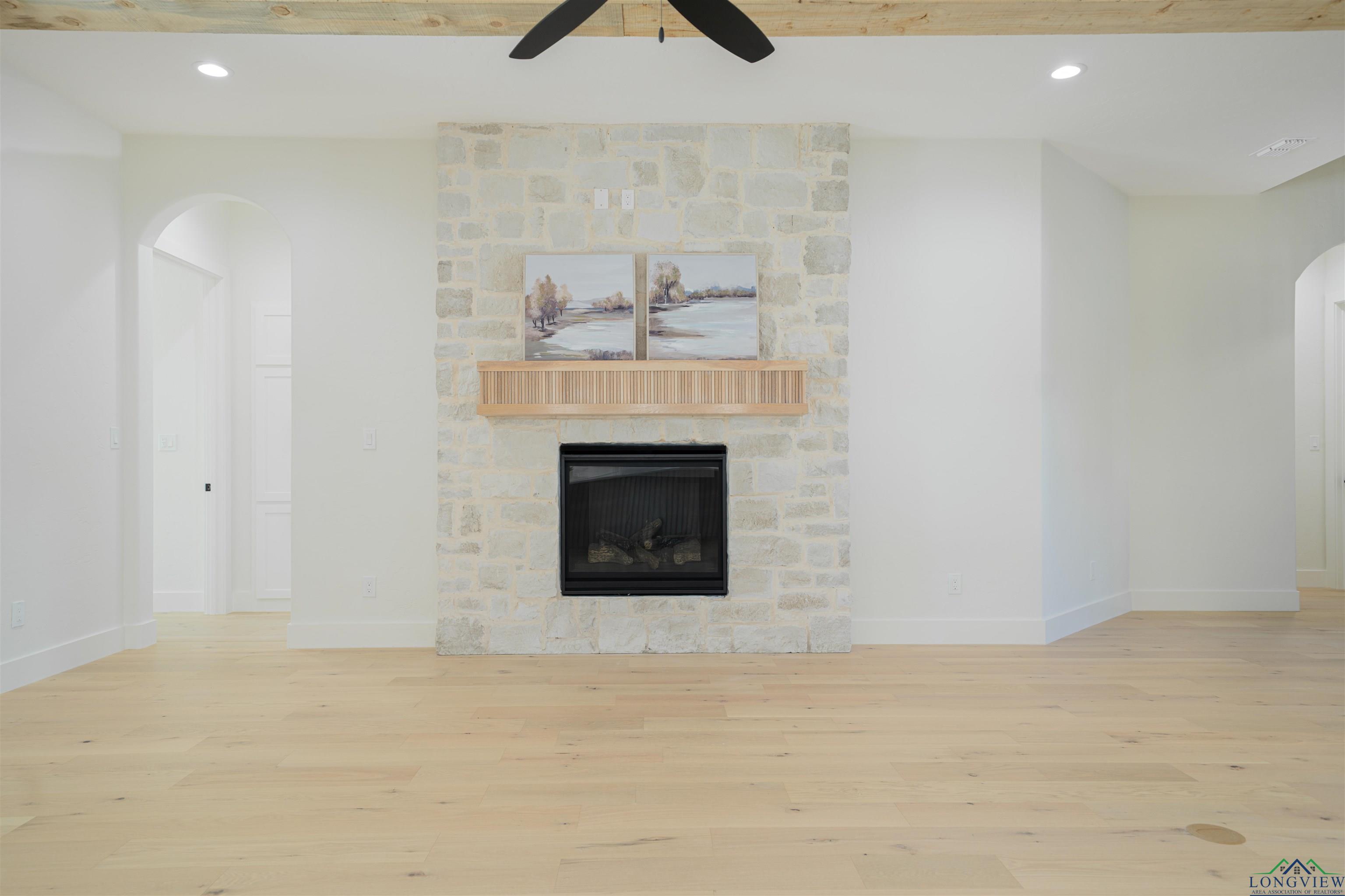 190 Thorn Briar Trail