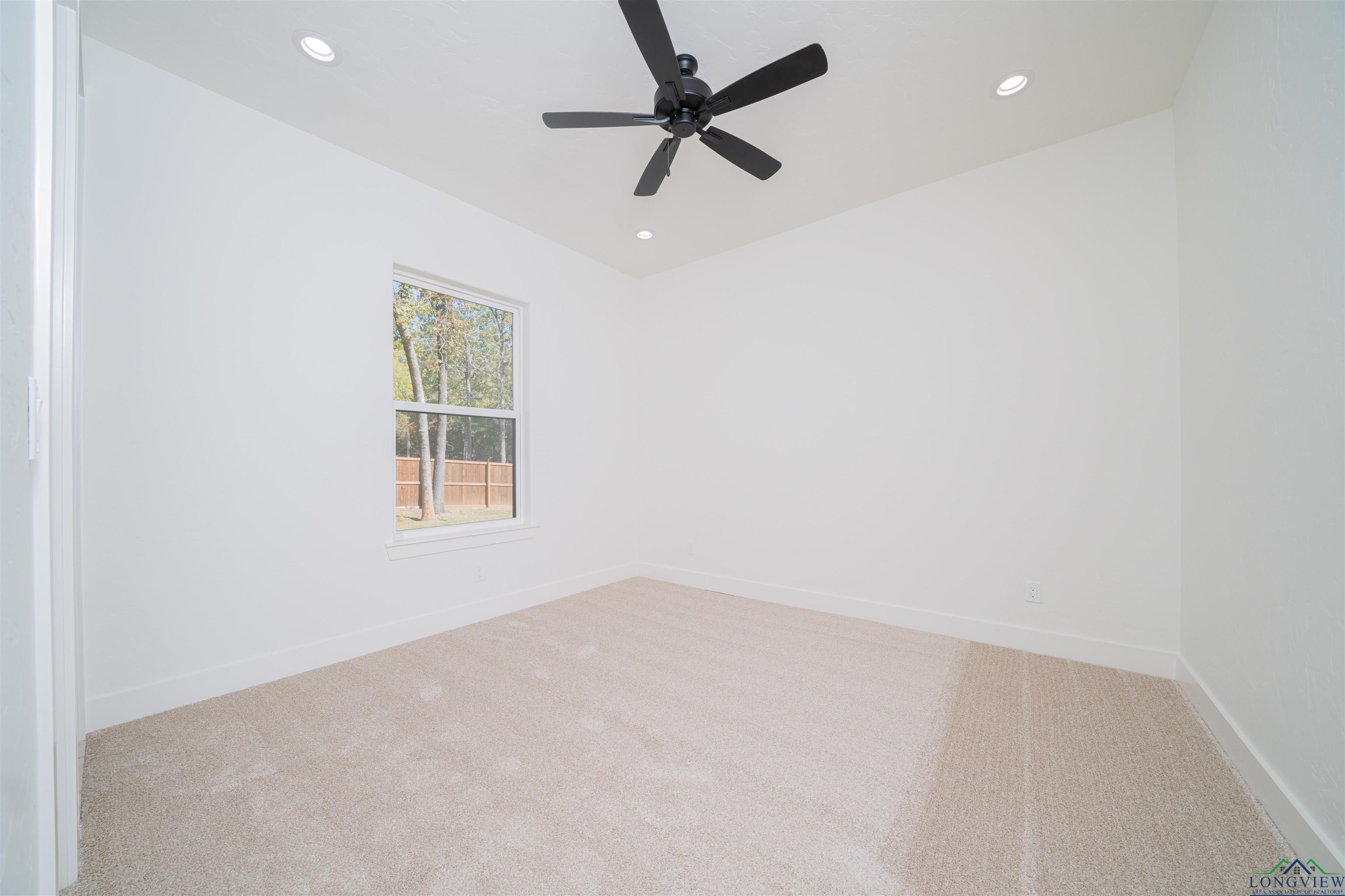 190 Thorn Briar Trail