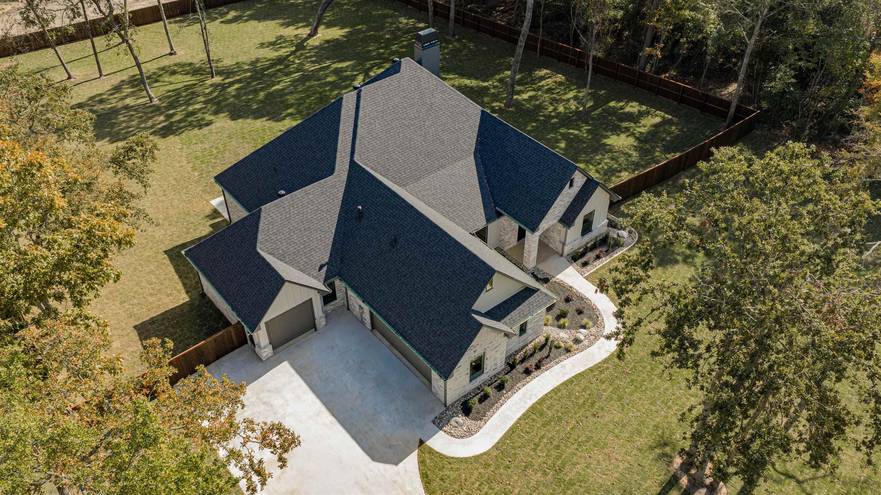 190 Thorn Briar Trail