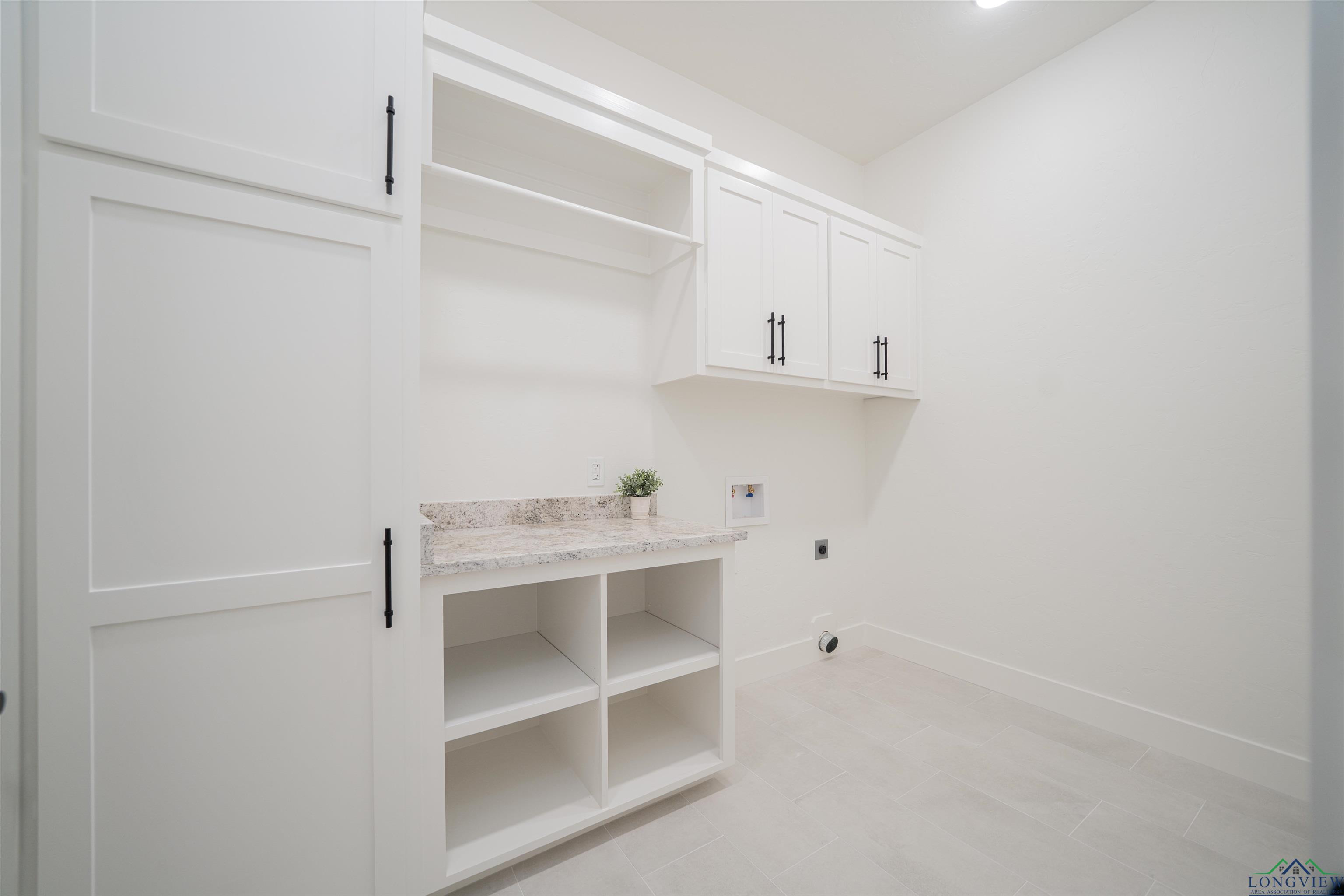 190 Thorn Briar Trail