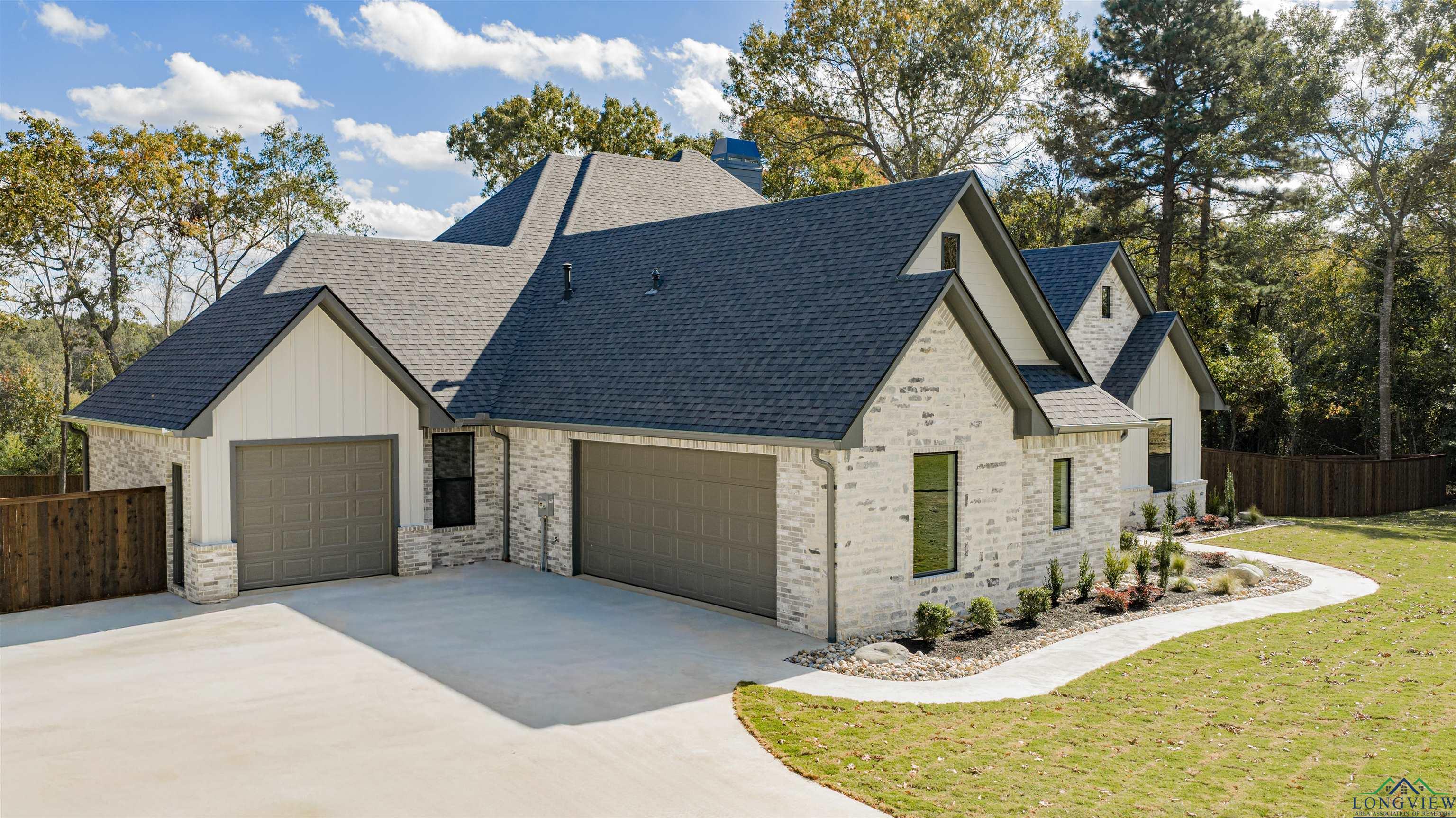 190 Thorn Briar Trail