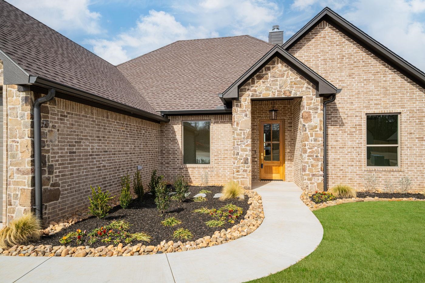 320 Saddle Brook Drive