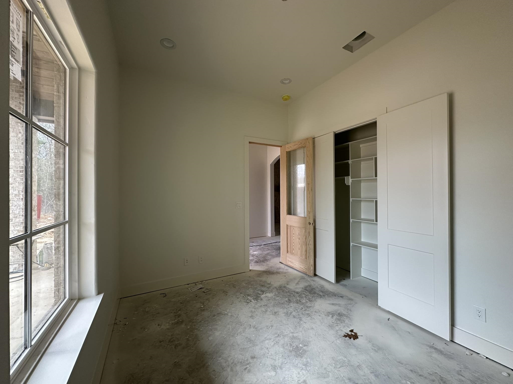 205 Thorn Briar Trail