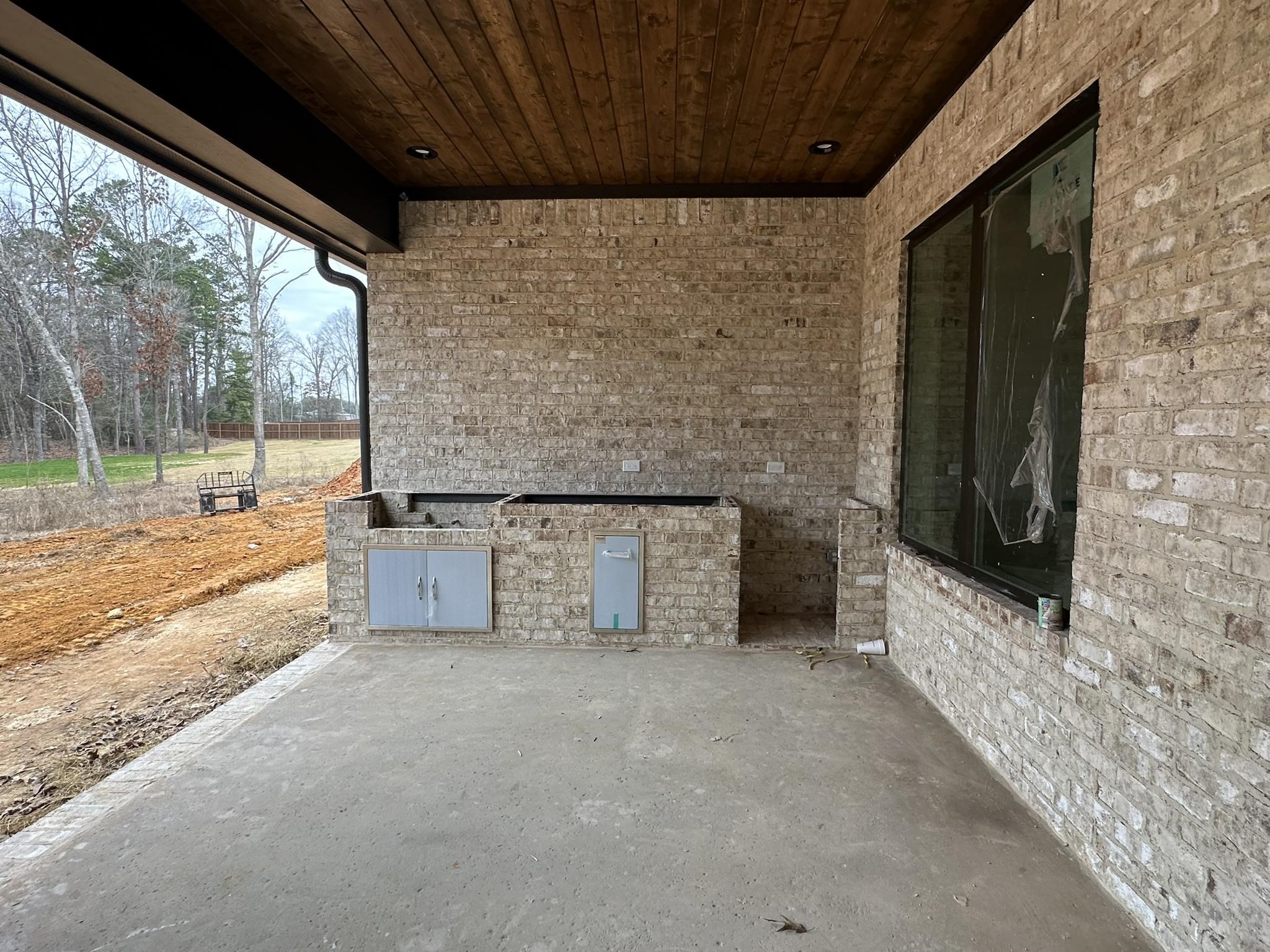 205 Thorn Briar Trail