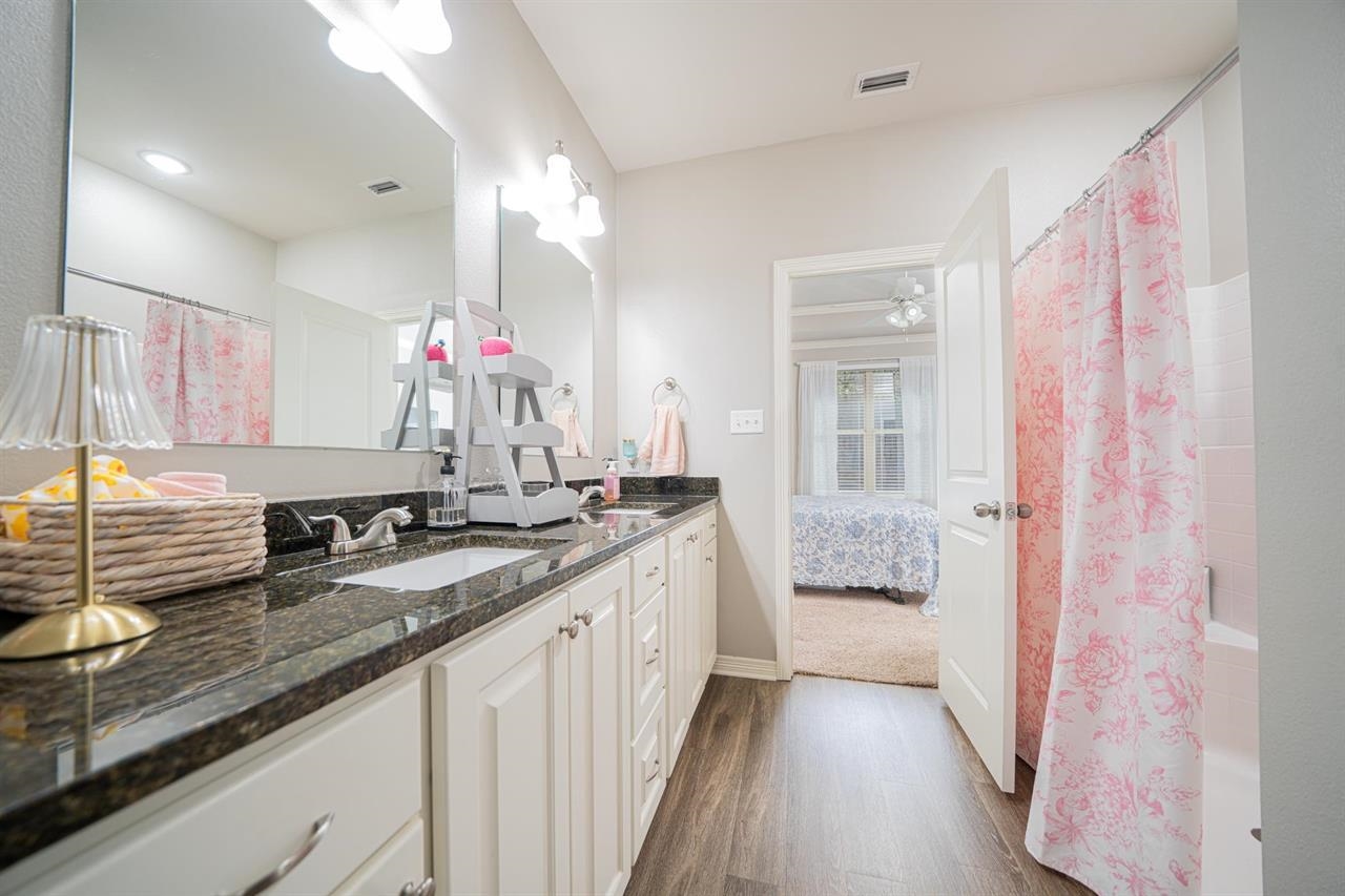 2931 Meadow Brook Trail