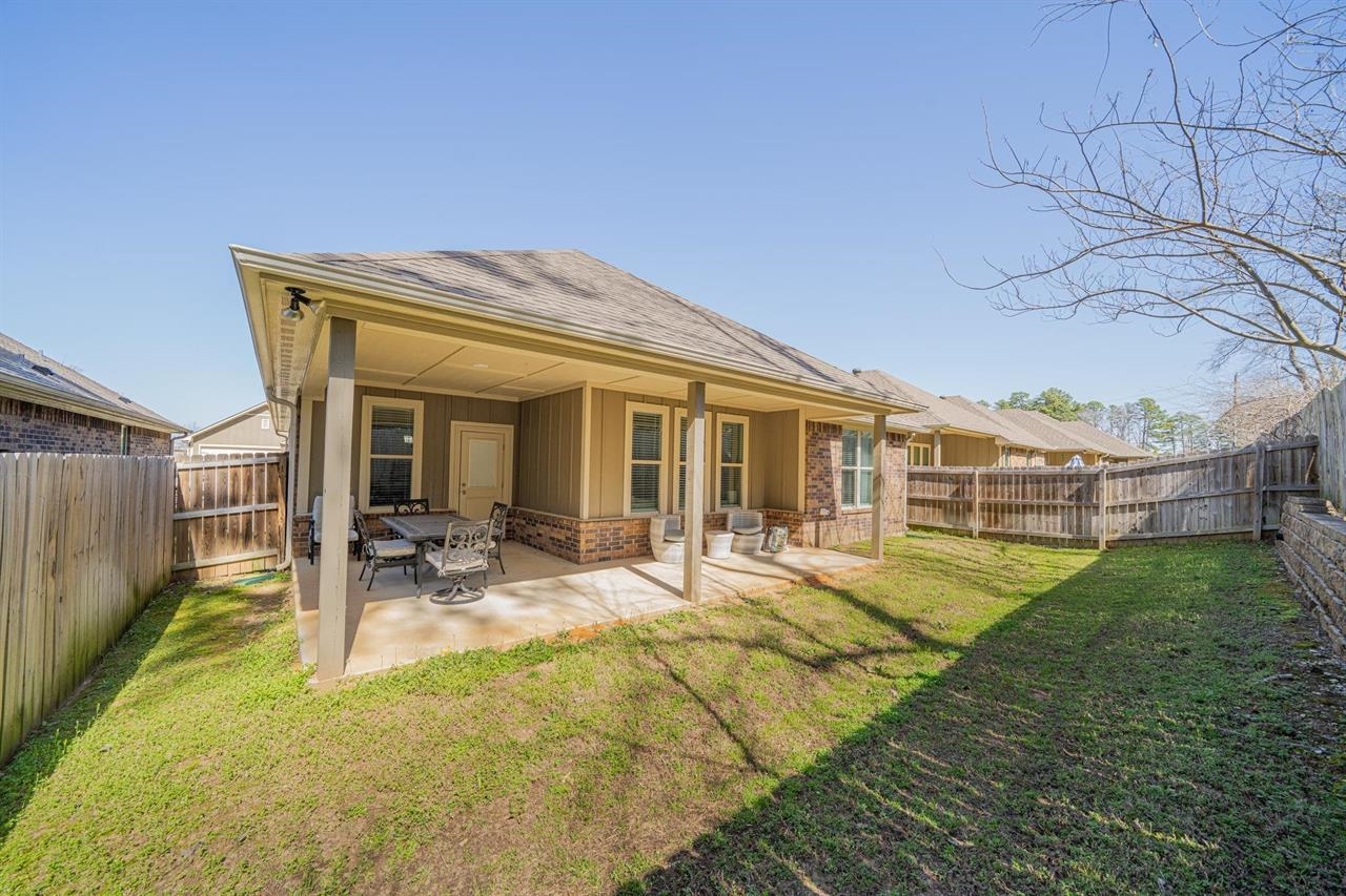 2931 Meadow Brook Trail