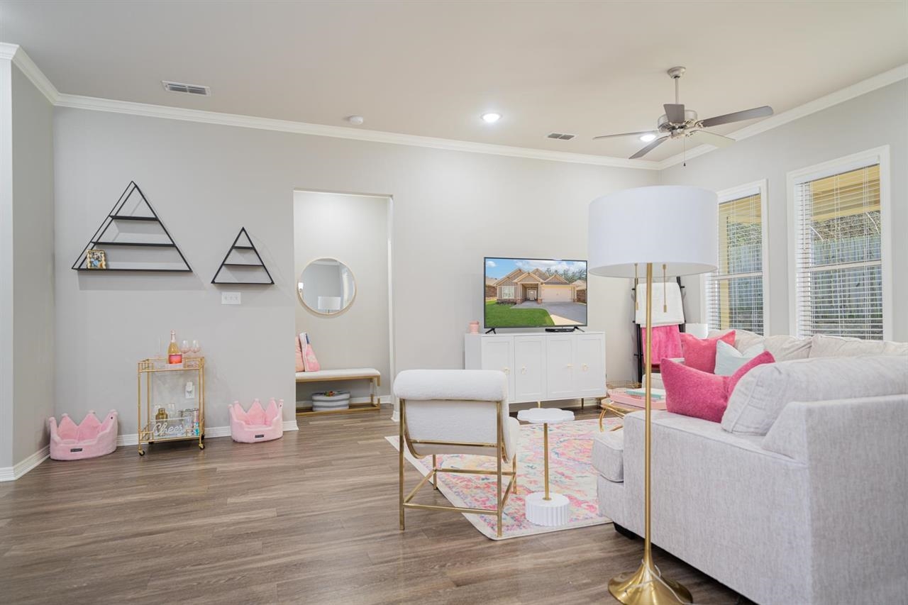 2931 Meadow Brook Trail