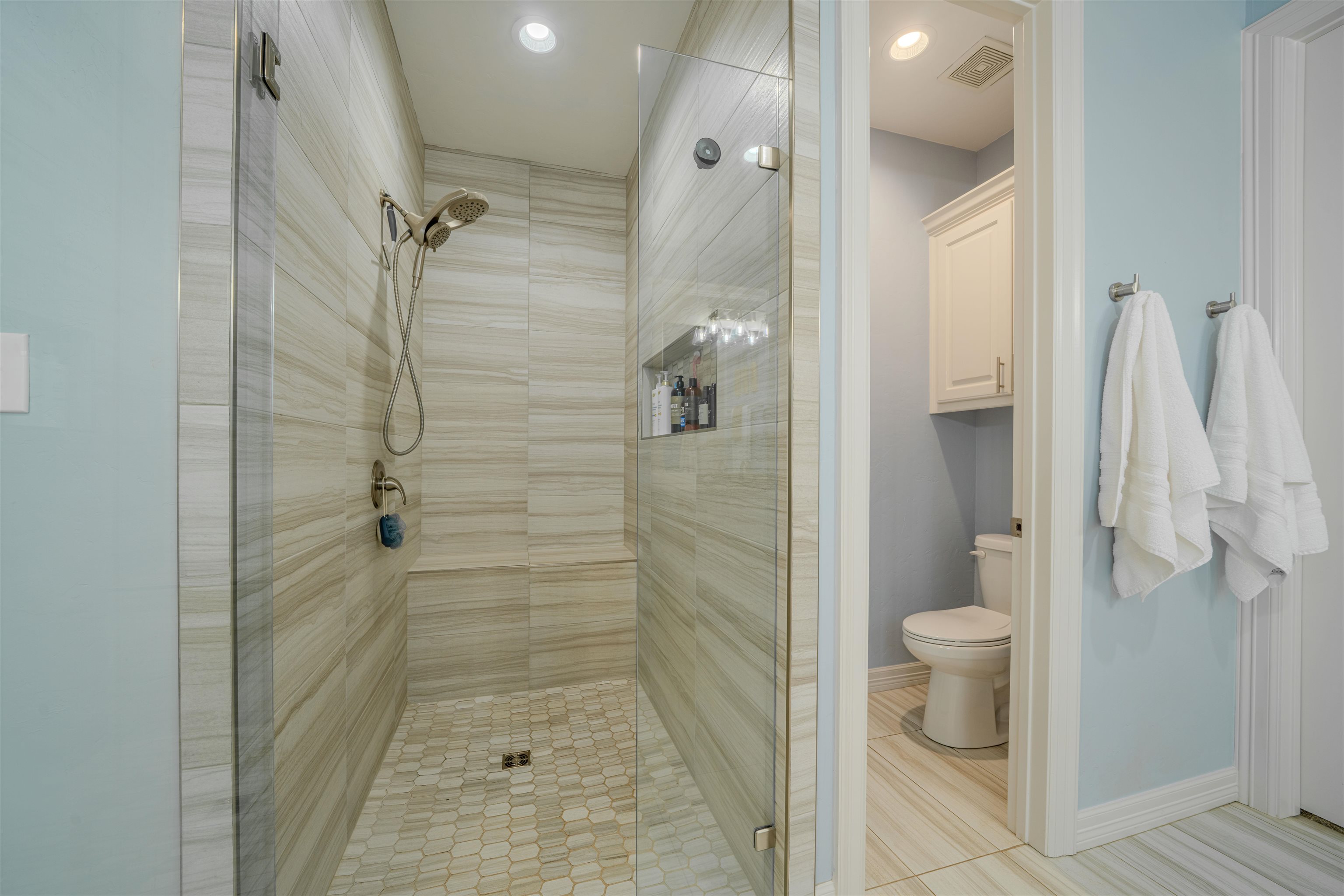 4028 Hidden Hills Cir