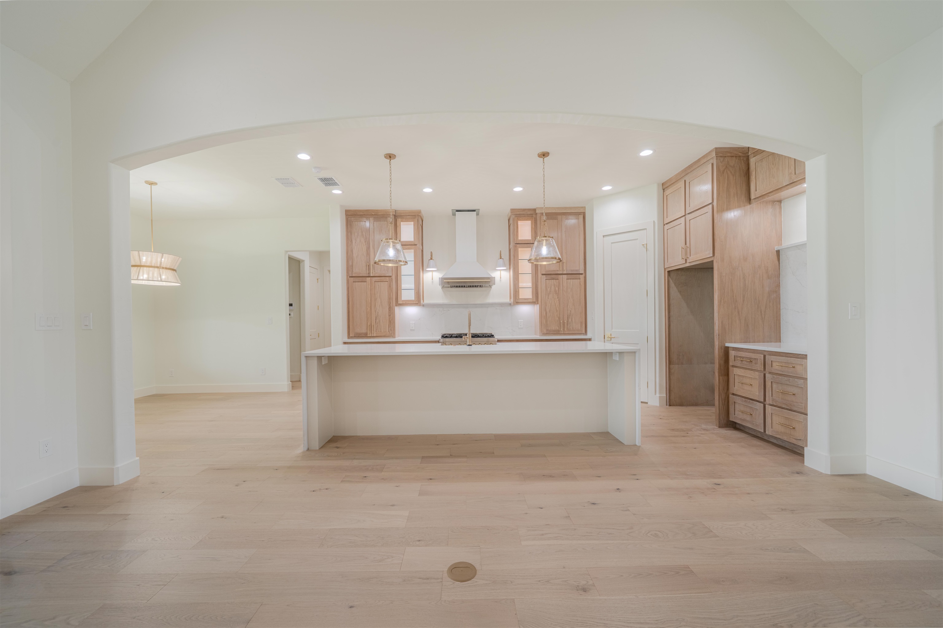 205 Thorn Briar Trail