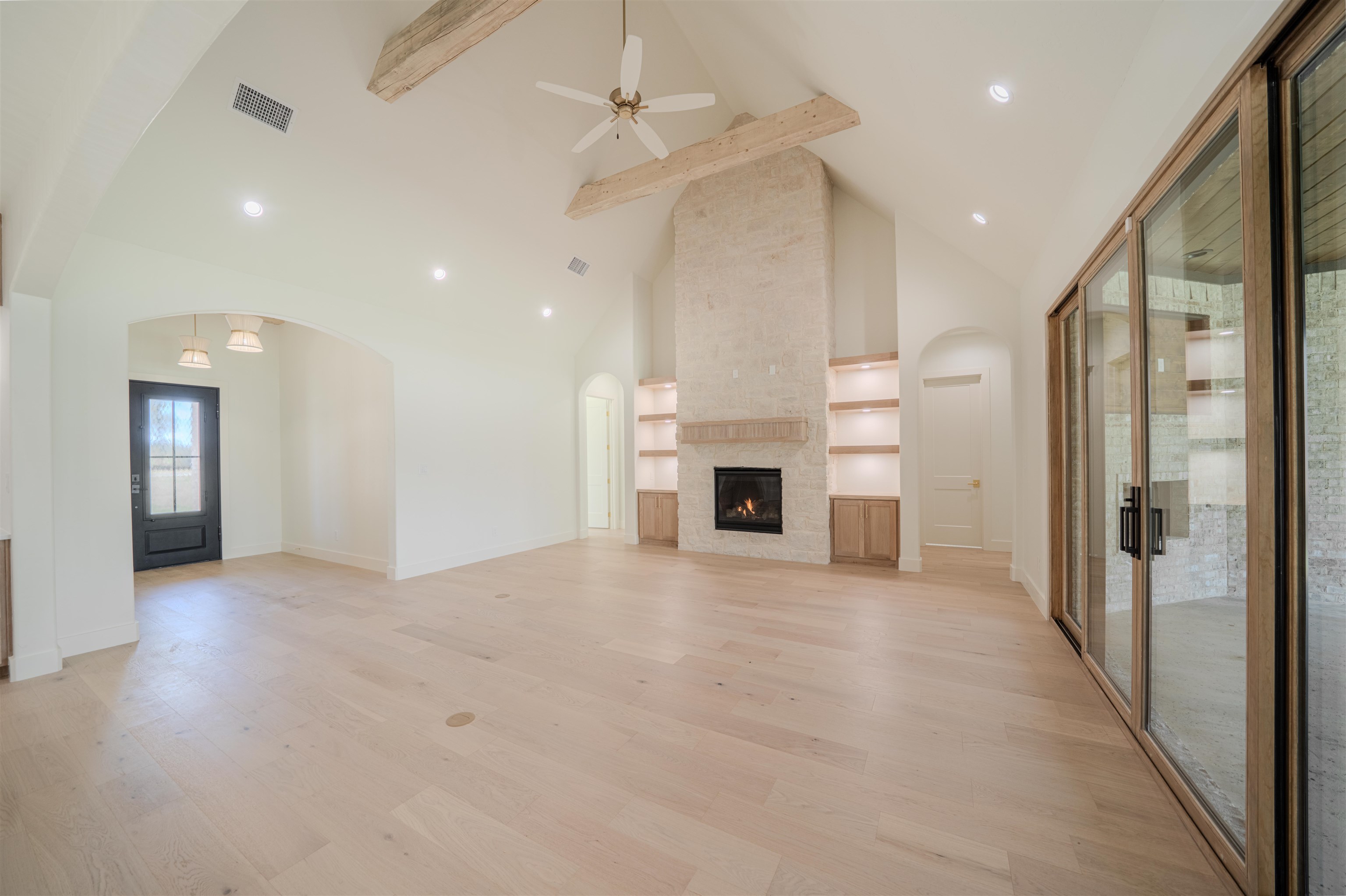 205 Thorn Briar Trail