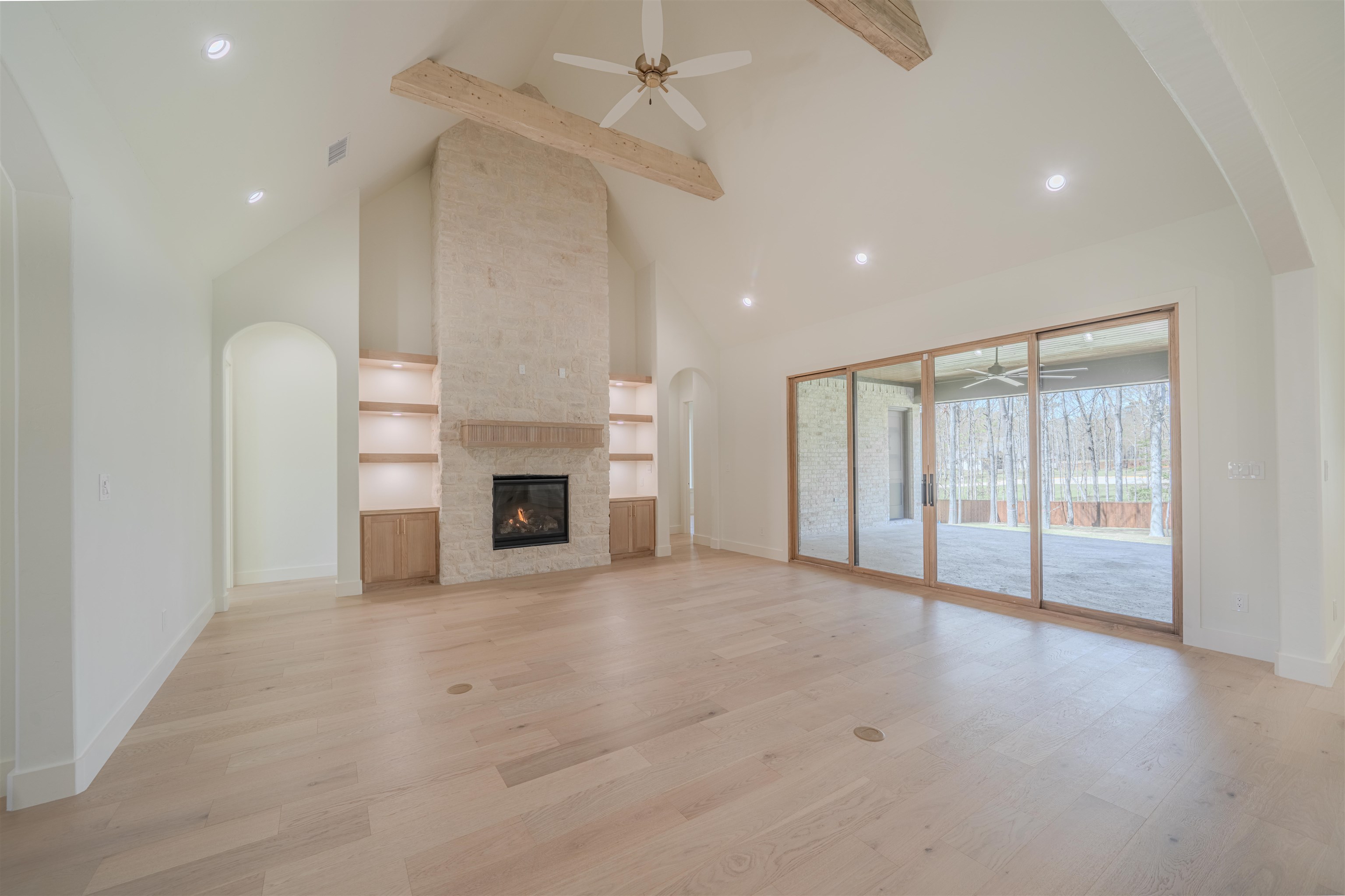 205 Thorn Briar Trail