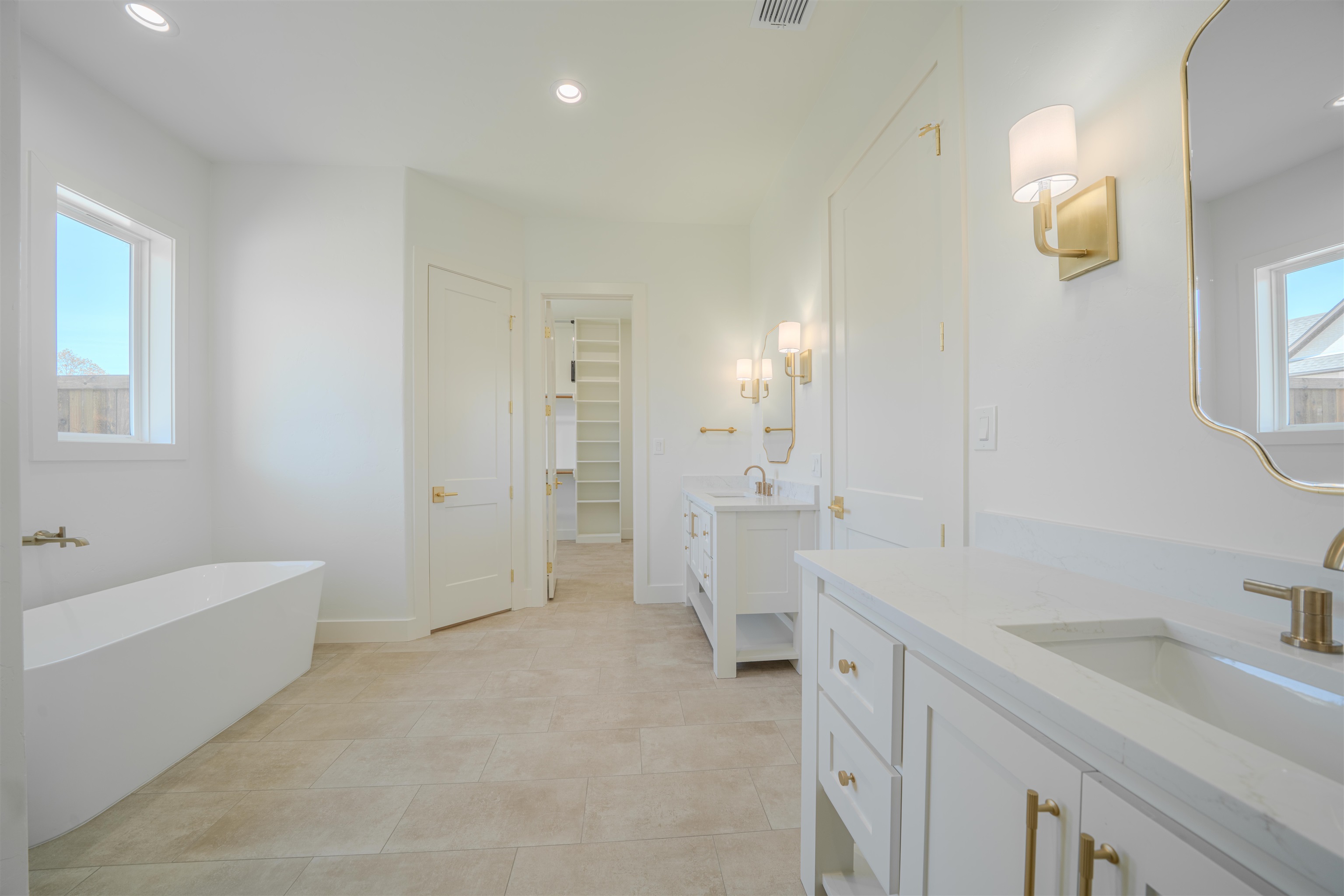 205 Thorn Briar Trail