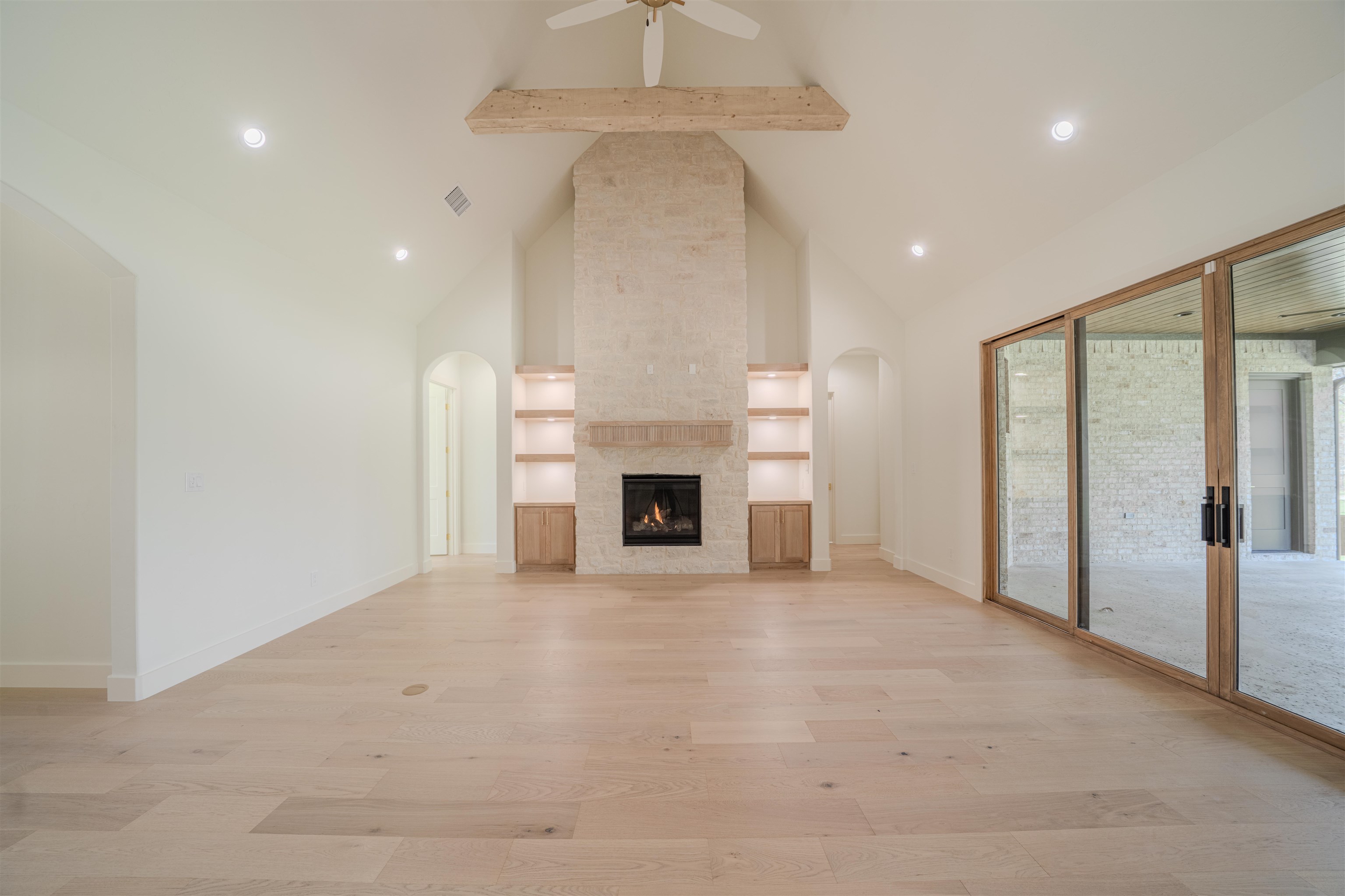 205 Thorn Briar Trail