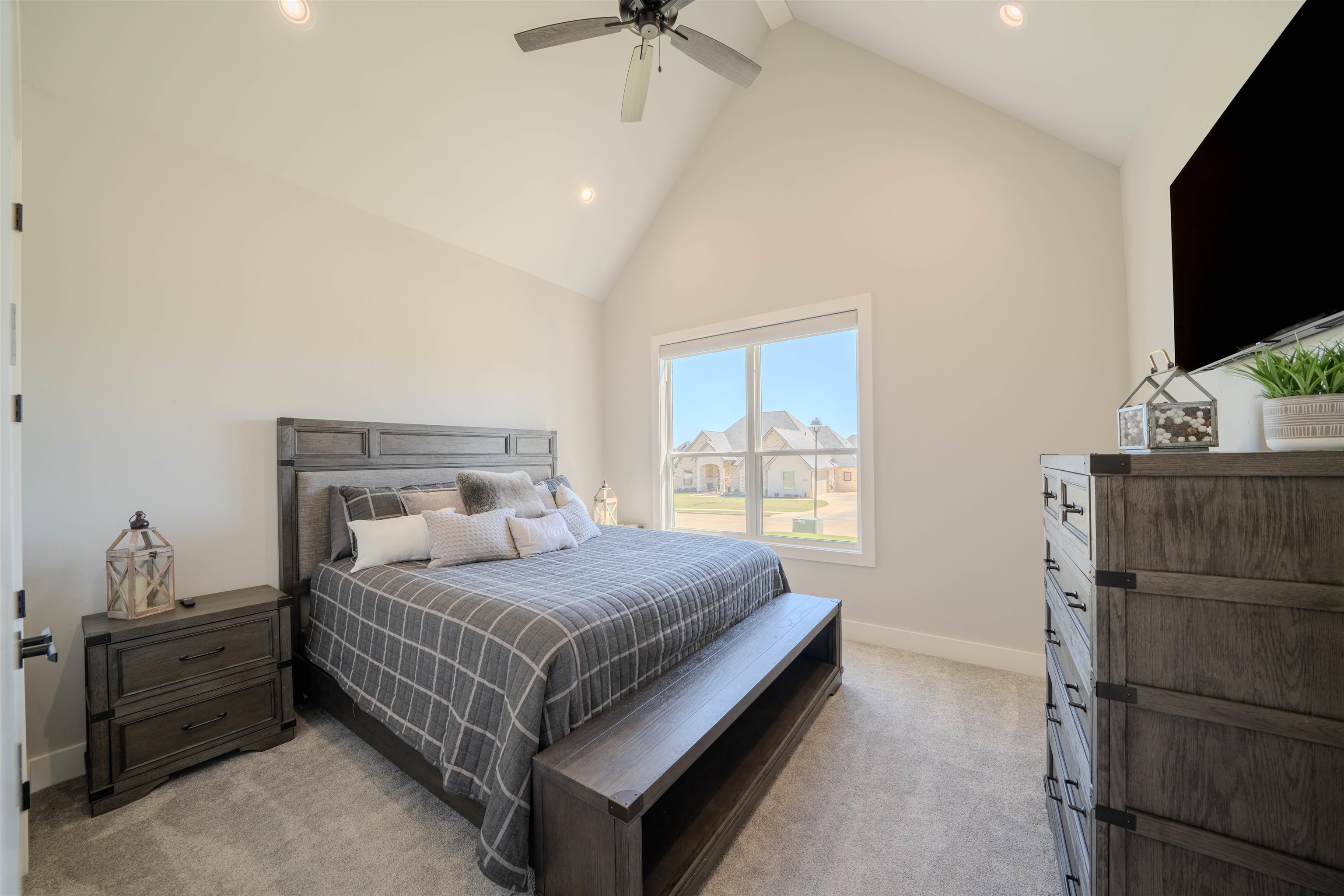 3918 HIDDEN HILLS