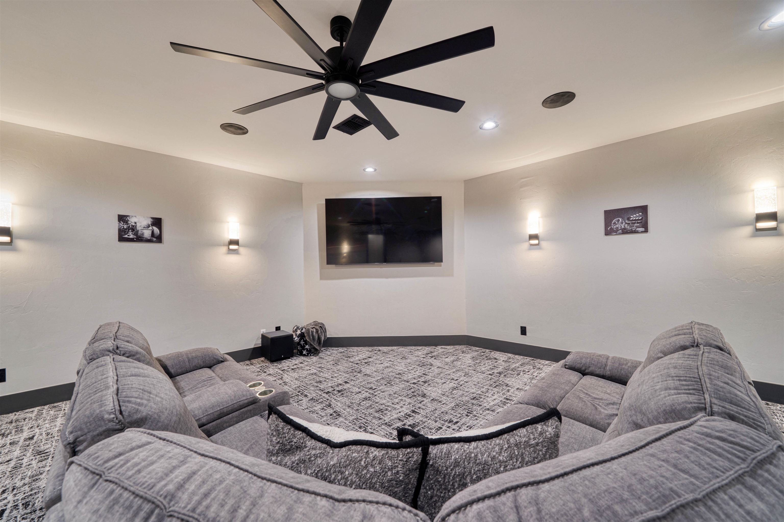 3918 HIDDEN HILLS