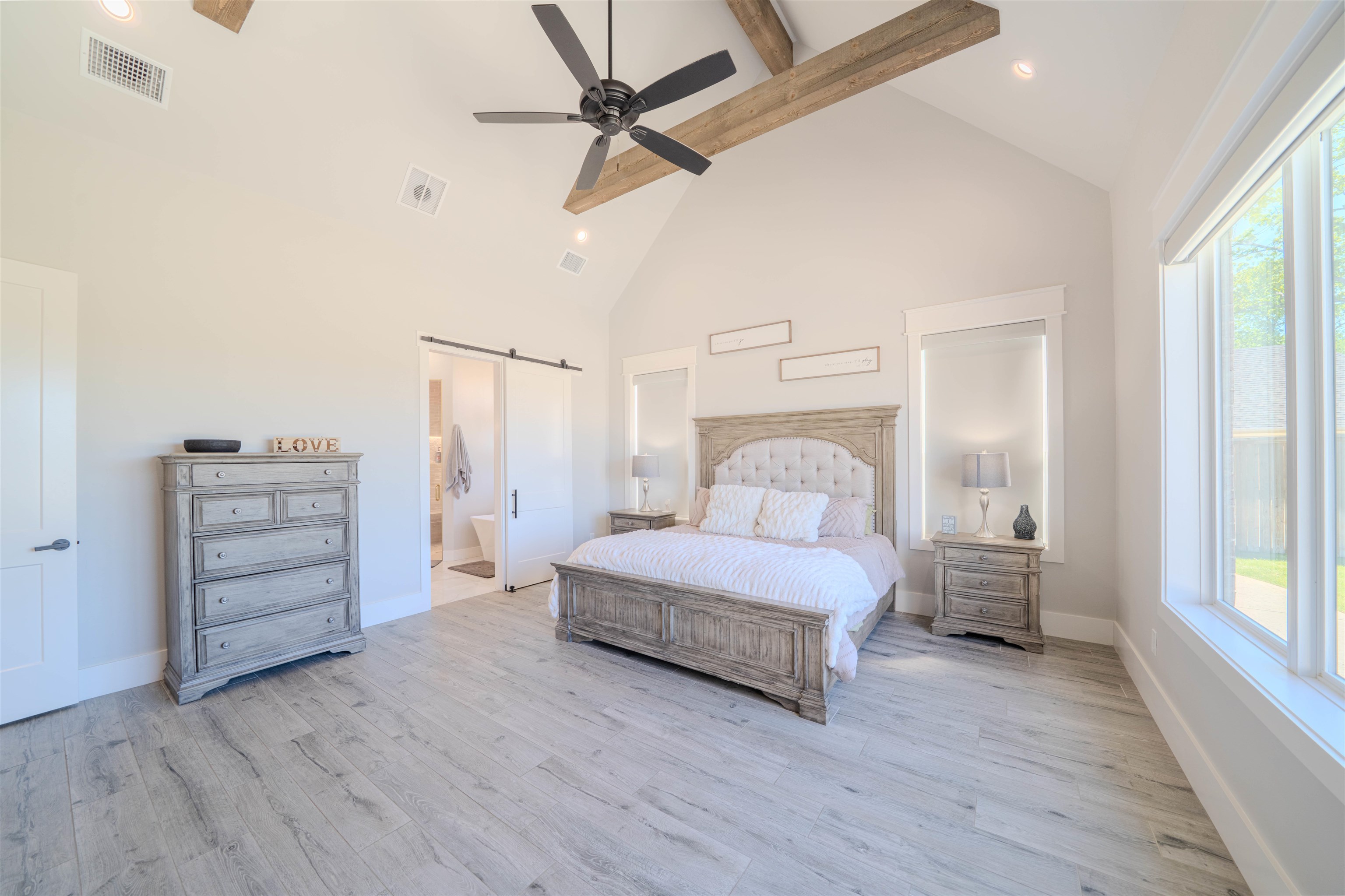 3918 HIDDEN HILLS