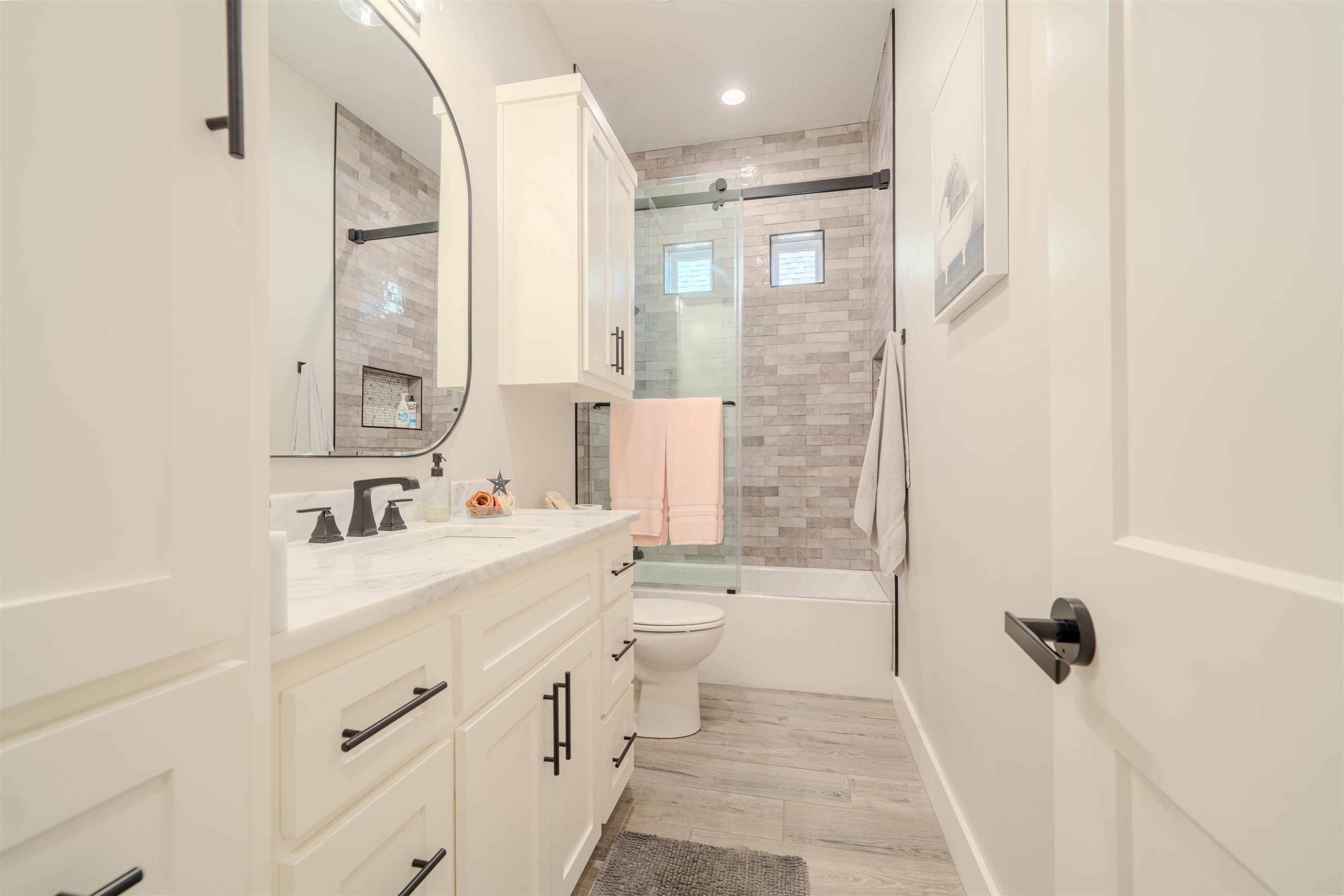 3918 HIDDEN HILLS