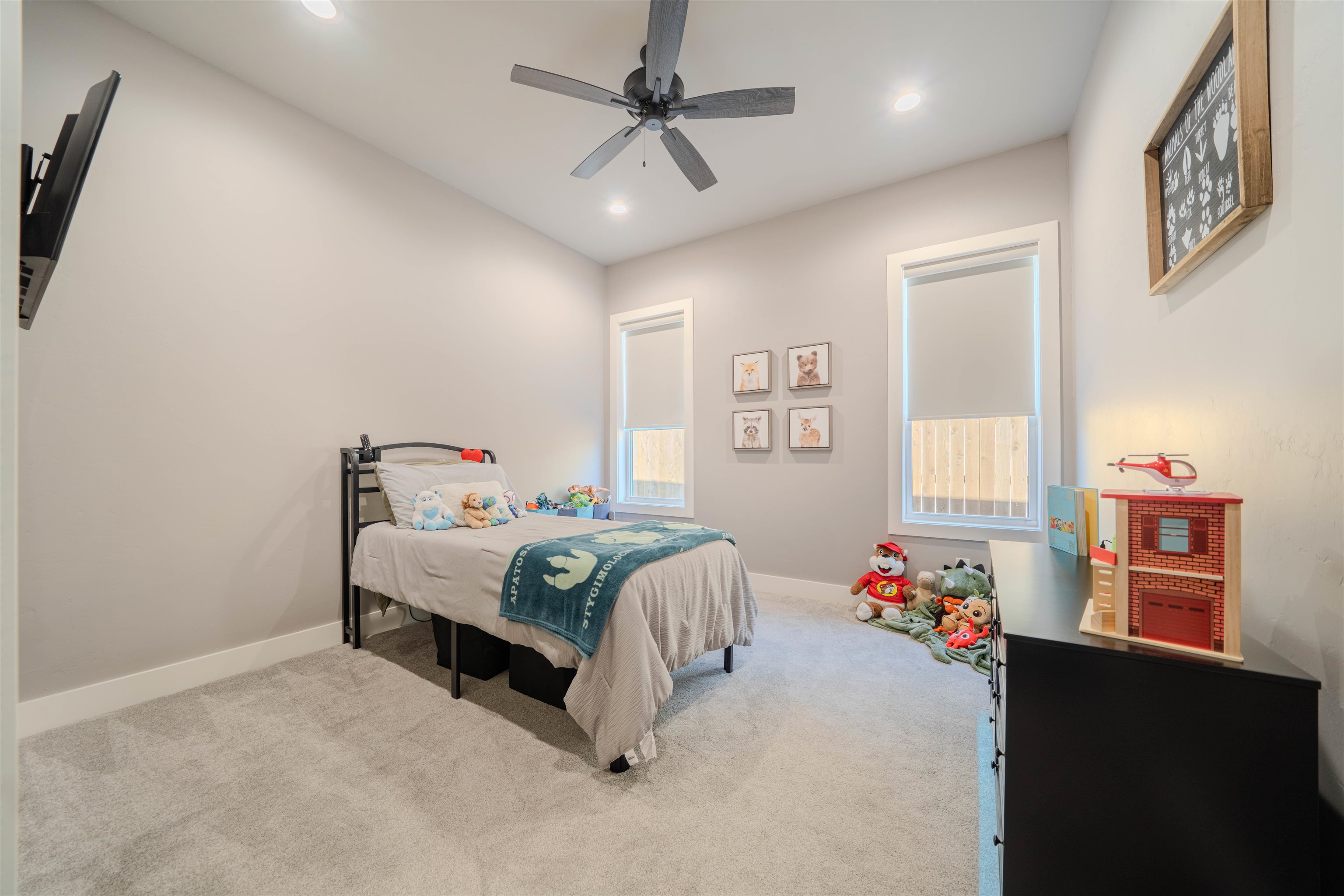 3918 HIDDEN HILLS