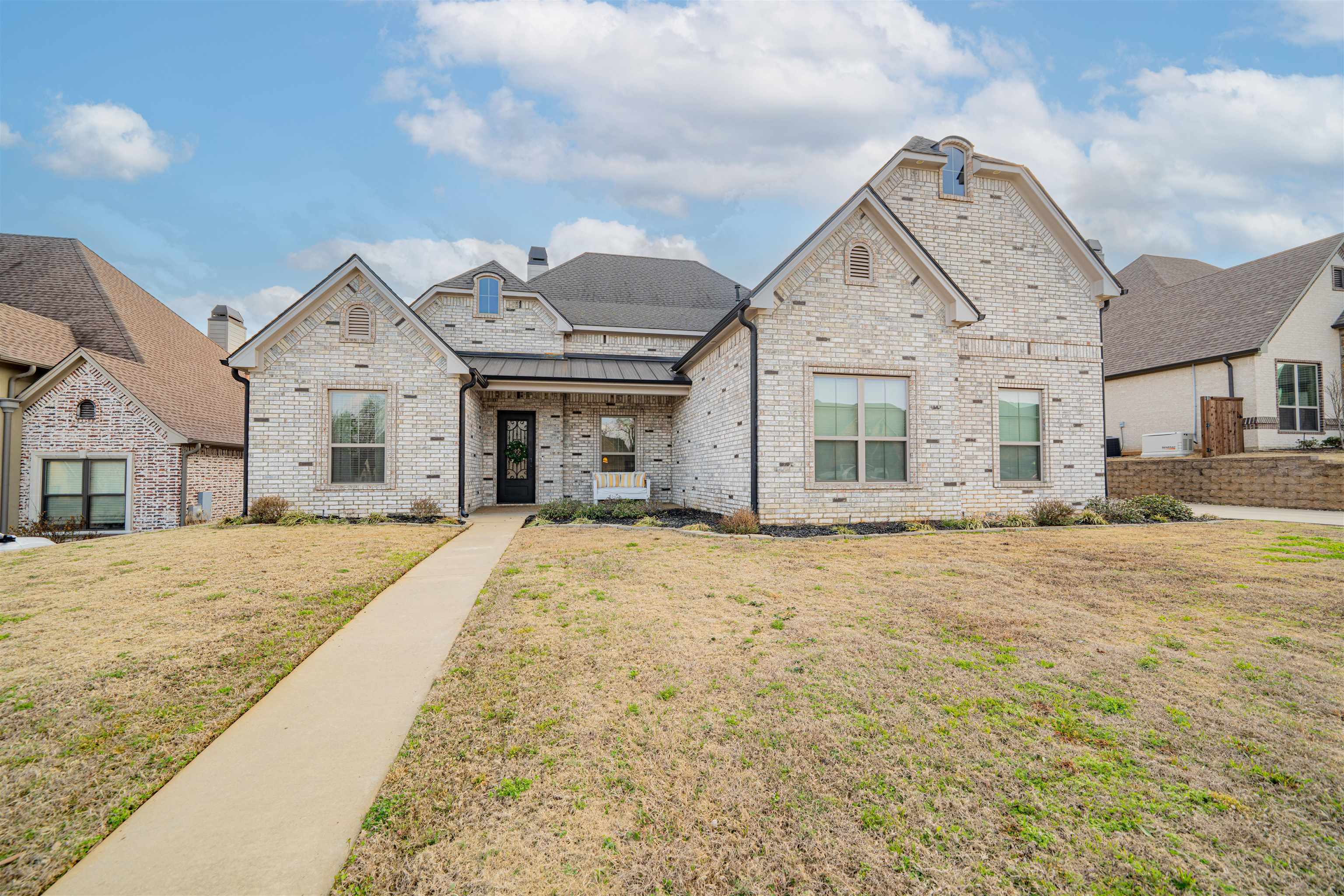 4028 Hidden Hills Cir