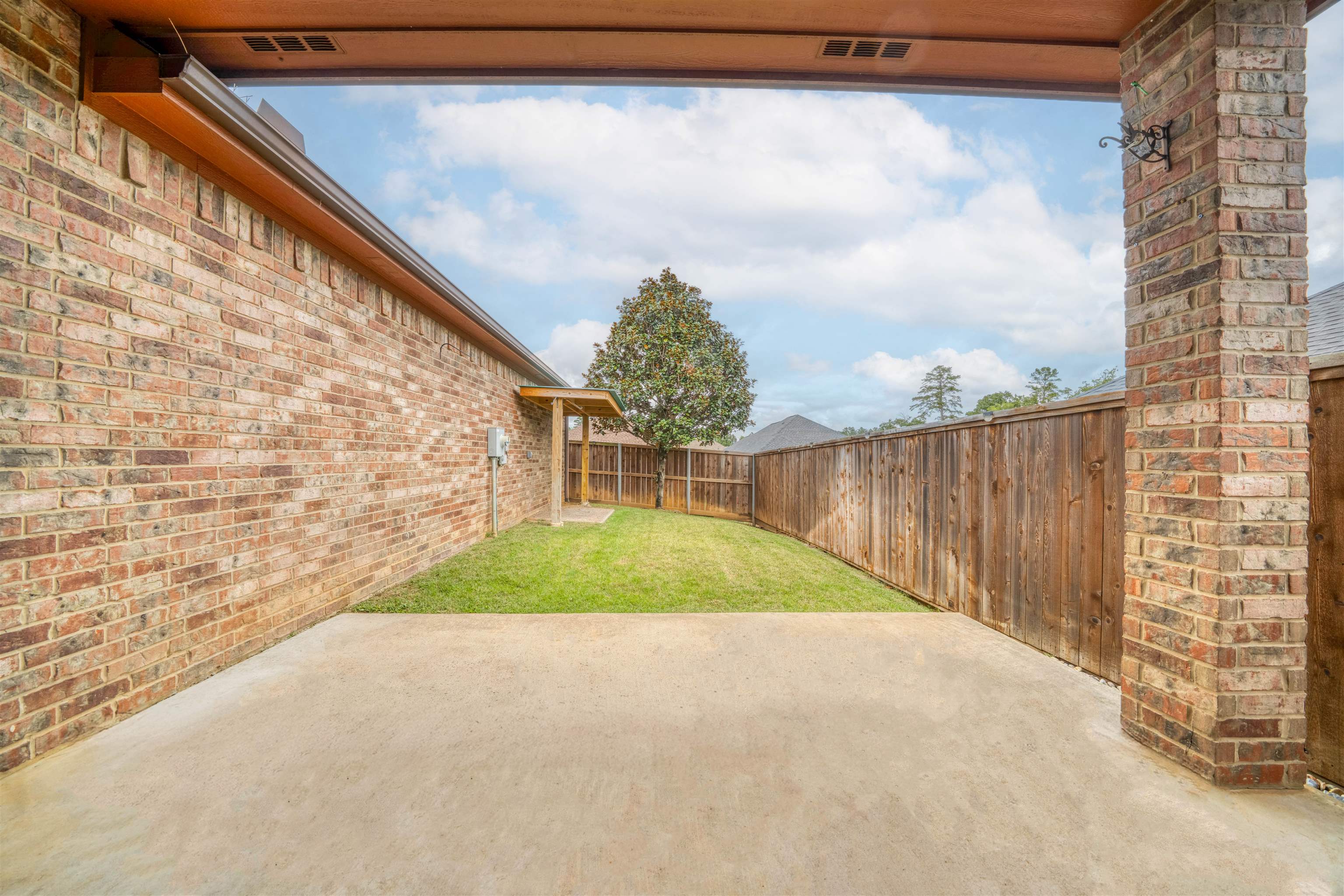 503 Castlemaine Cir