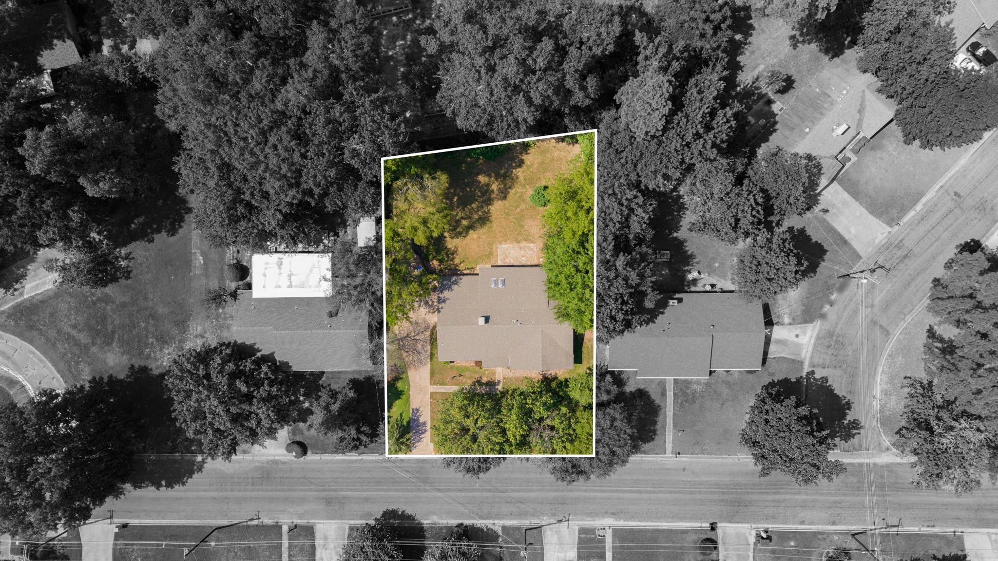 907 Sequoyah Lane