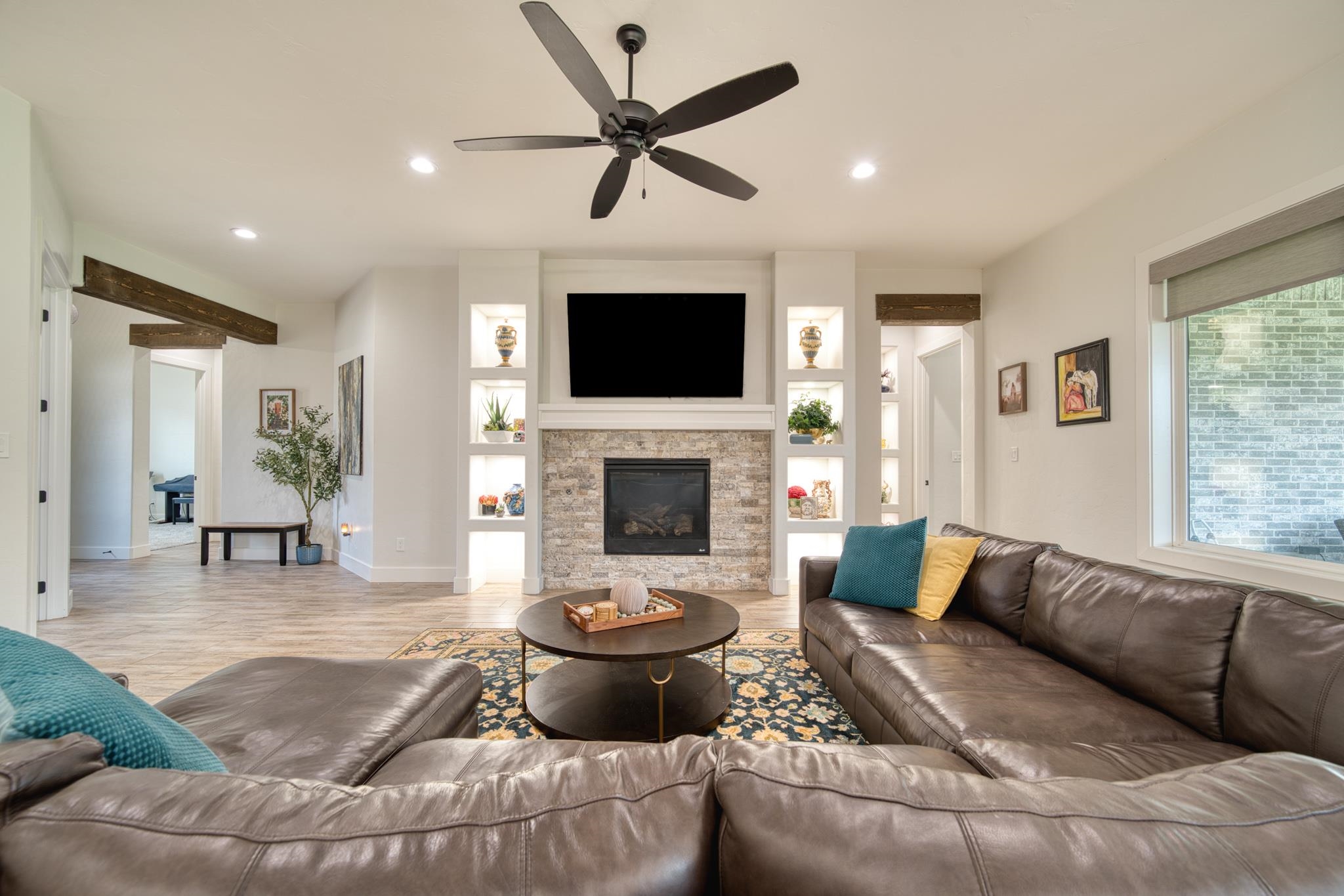 3917 Hidden Hills Cr