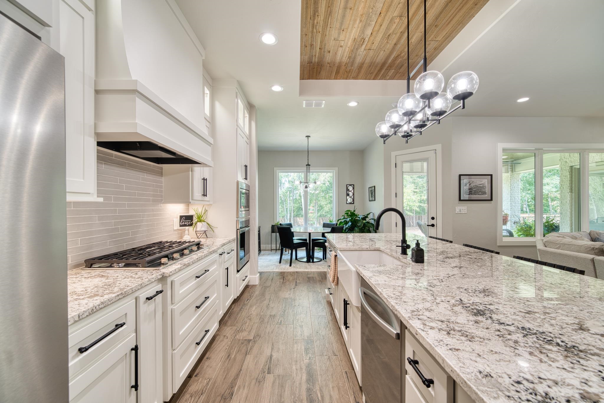 105 Thorn Briar Trail