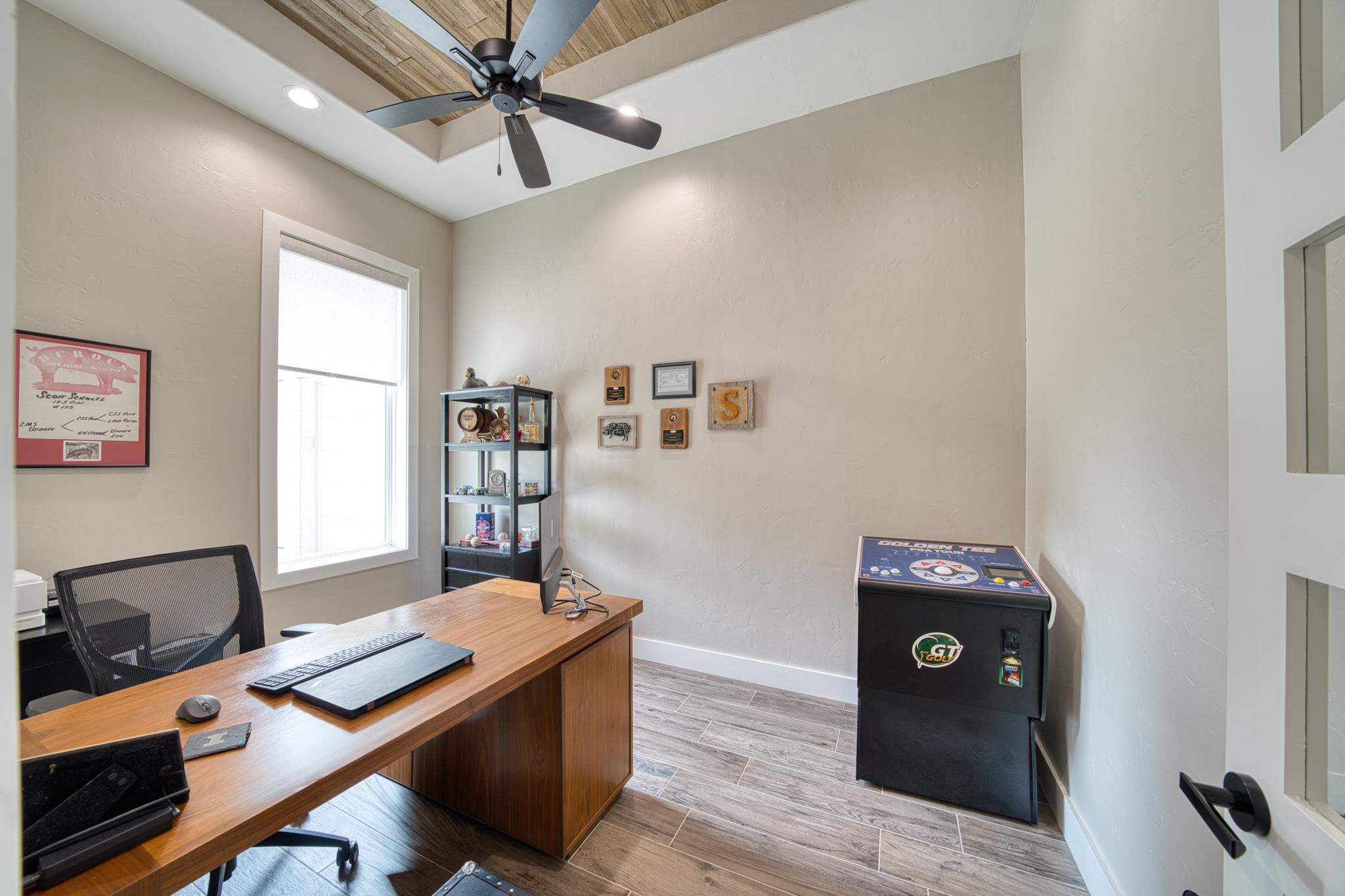 105 Thorn Briar Trail