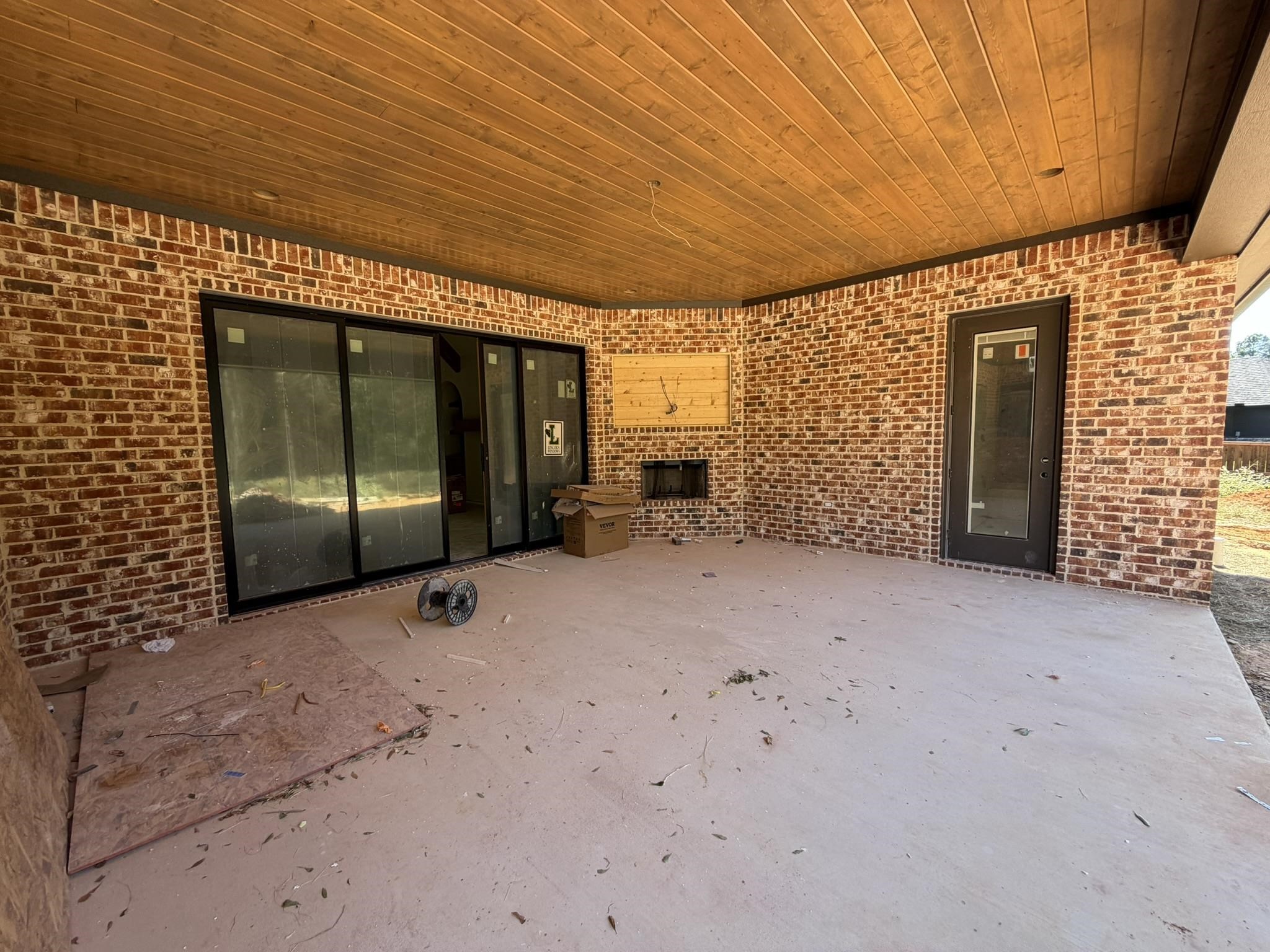 145 Thorn Briar Trail