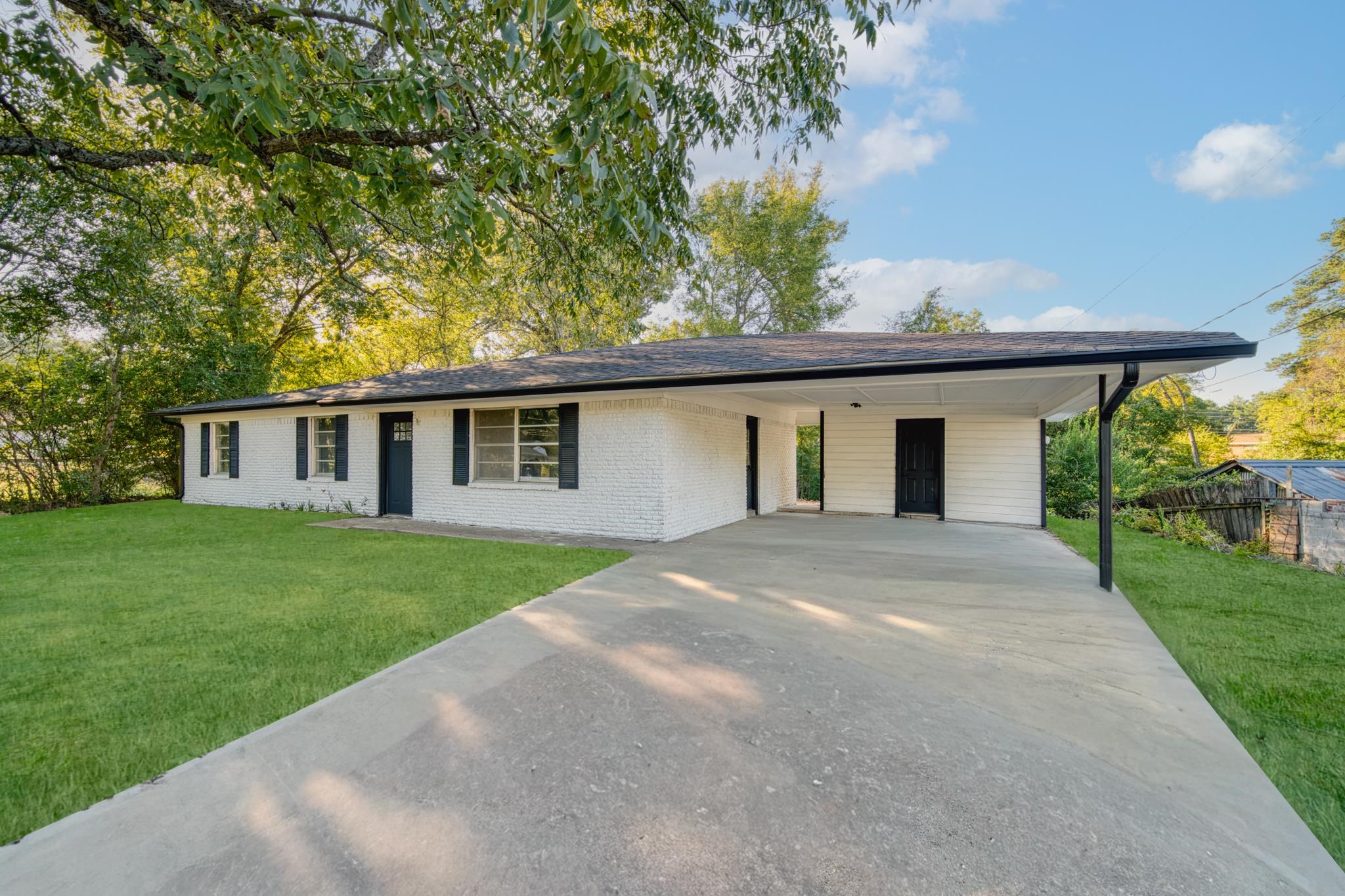 600 Diane Drive