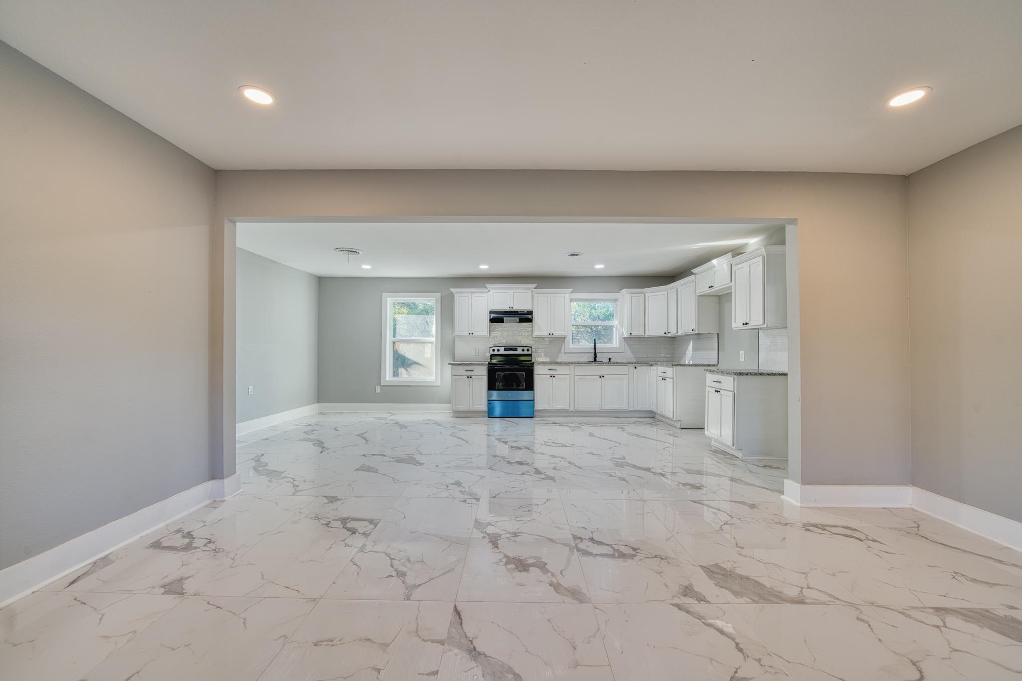 600 Diane Drive