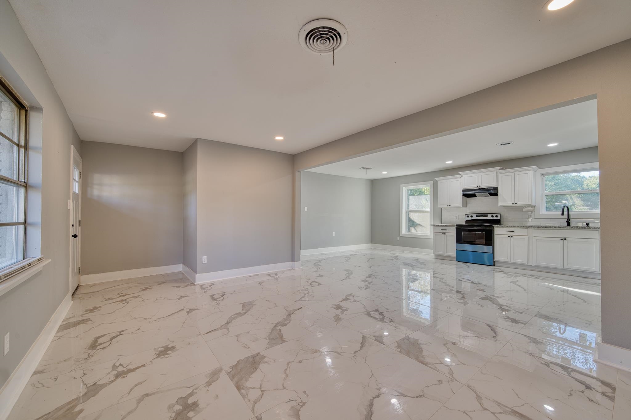 600 Diane Drive