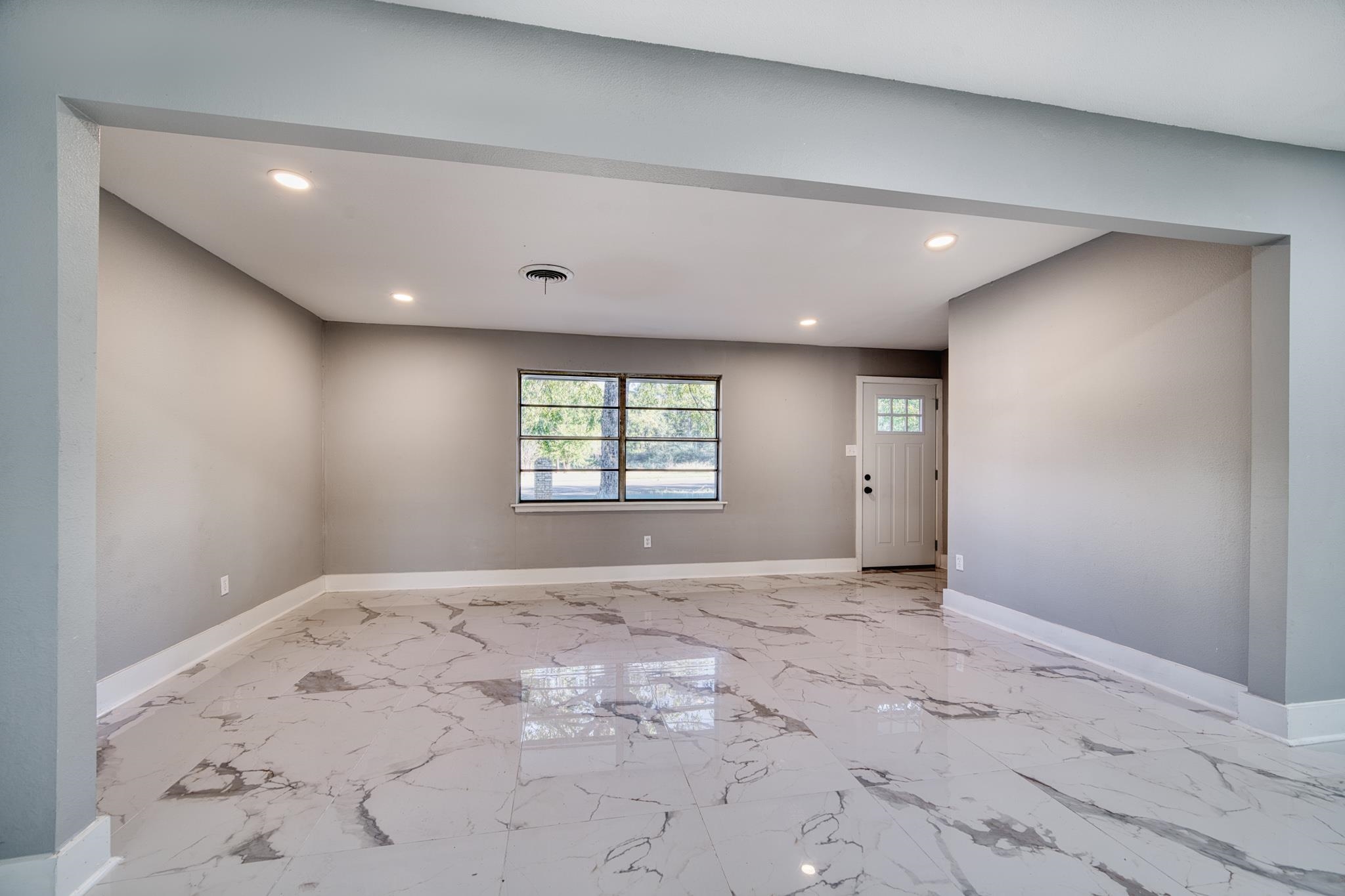 600 Diane Drive