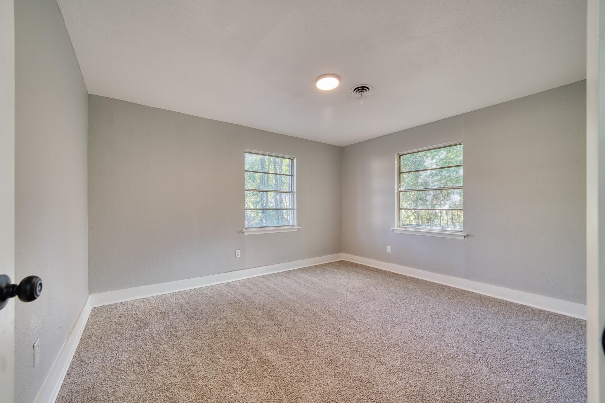 600 Diane Drive