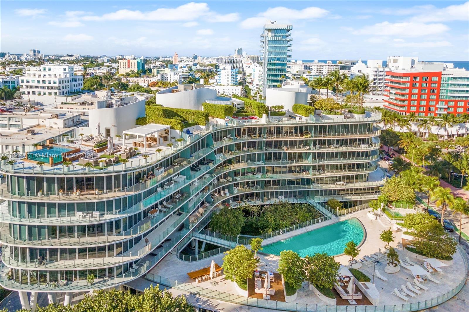 1 Collins Ave Unit: 204