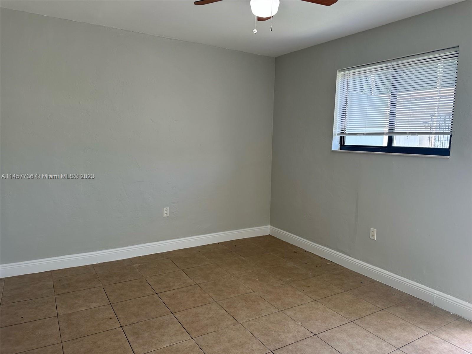 1901 NW 30th St