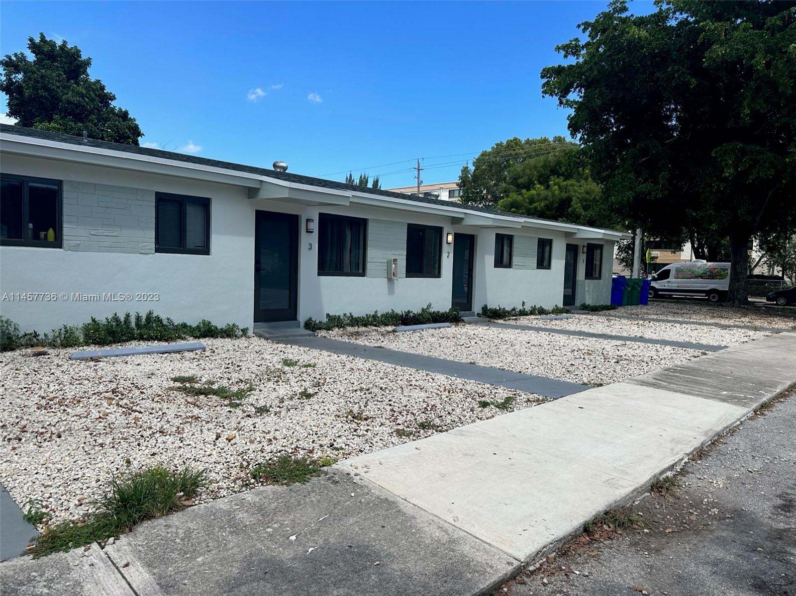 1901 NW 30th St