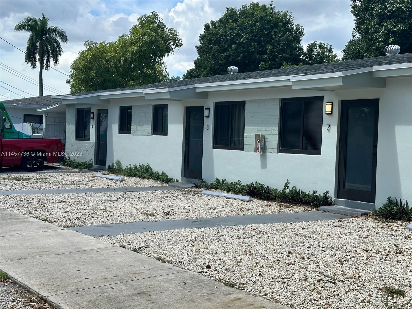 1901 NW 30th St