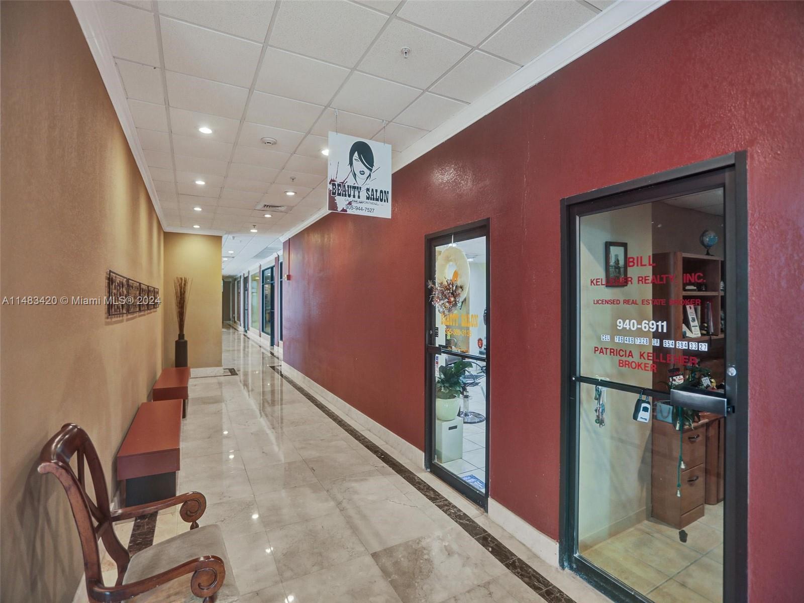 400 Kings Point Dr Unit: 724