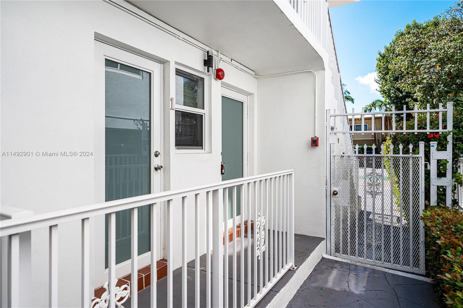 1231 Pennsylvania Ave # 1