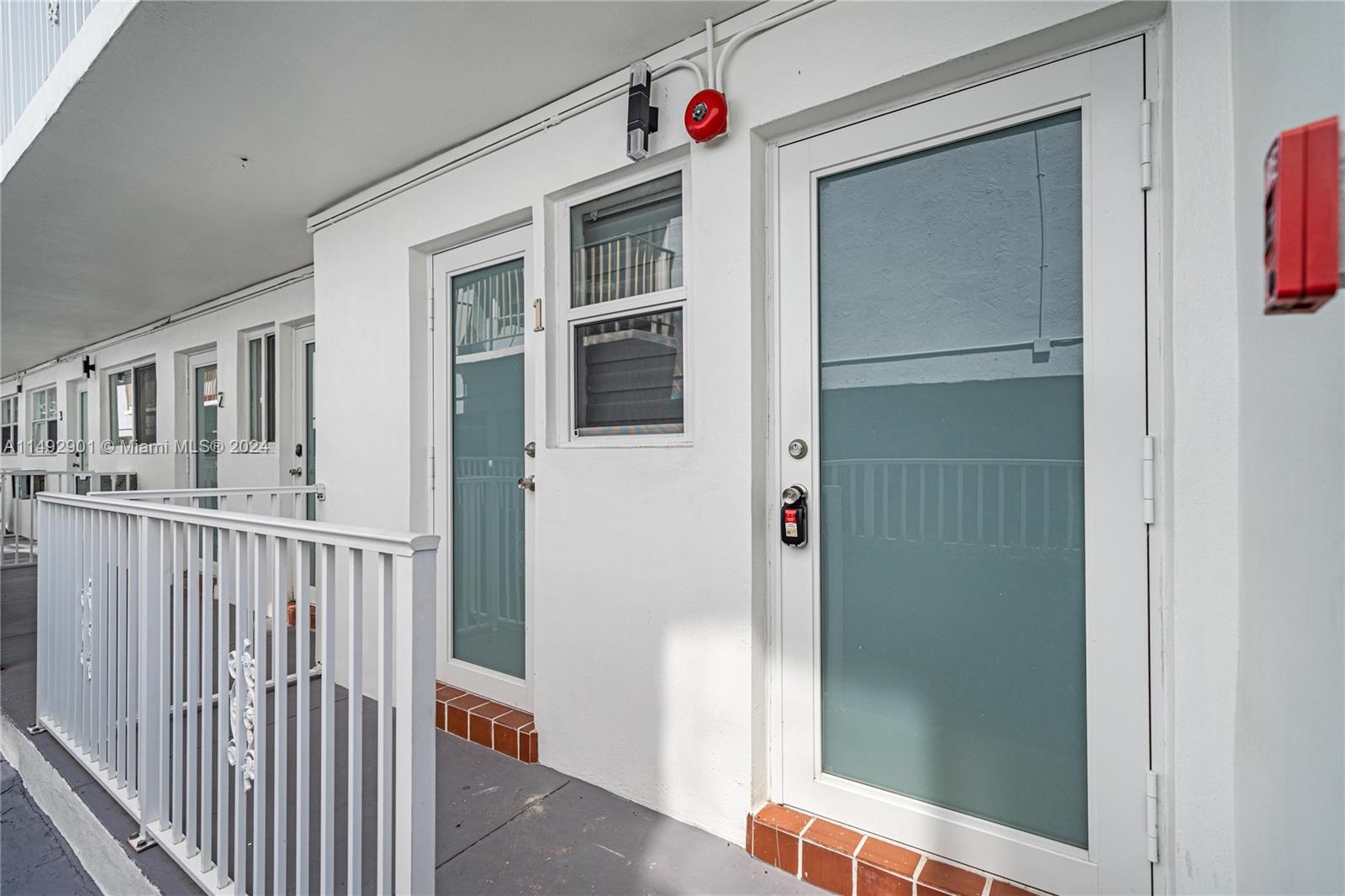 1231 Pennsylvania Ave # 1