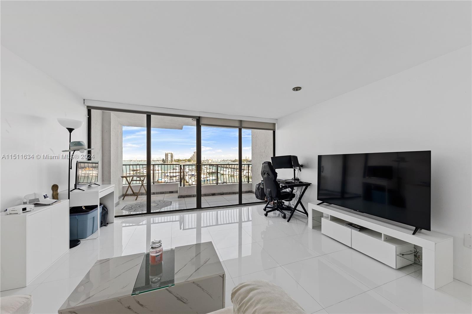 555 NE 15th St Unit: 417